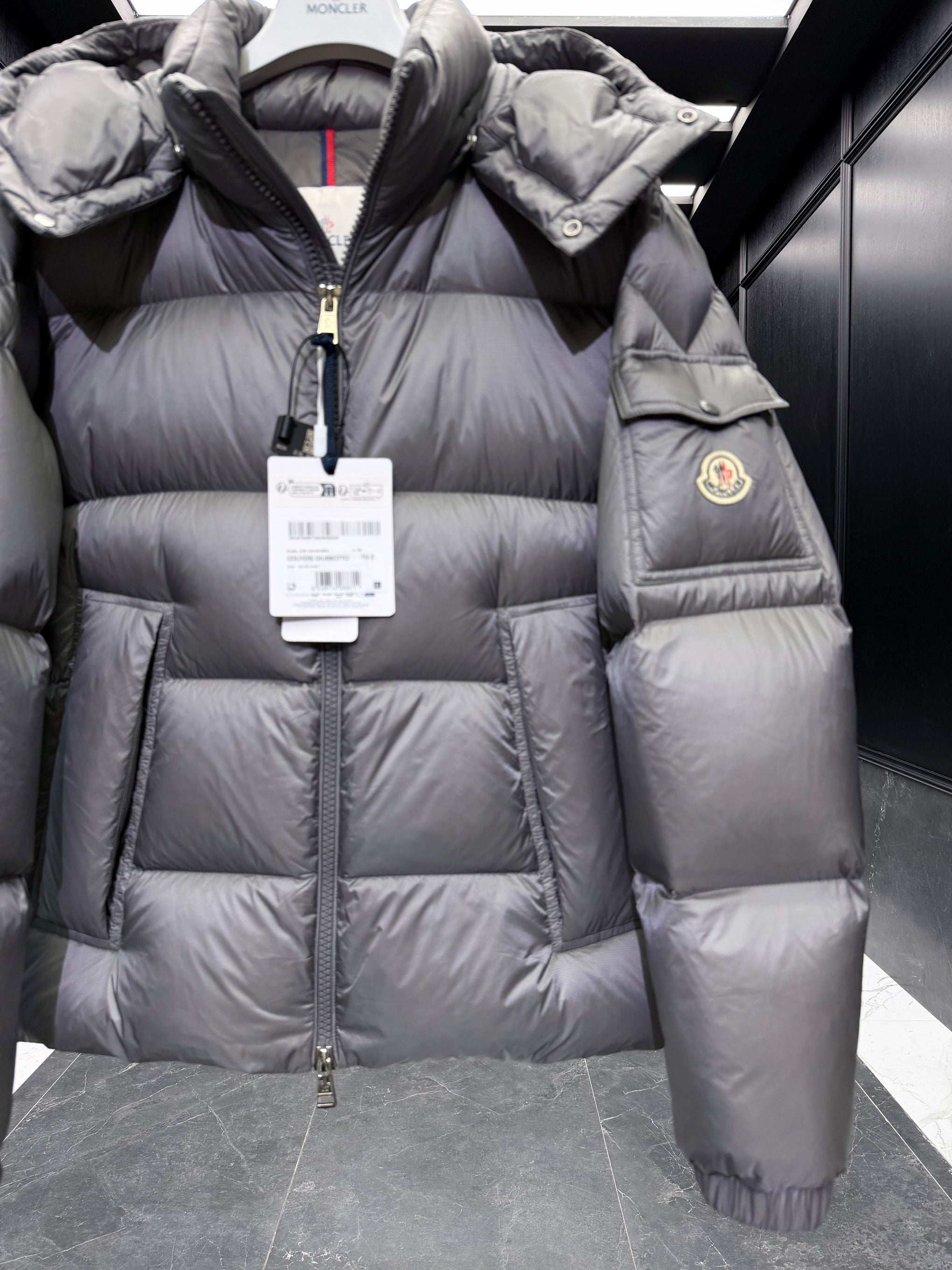 MONC COUYERE JACKET