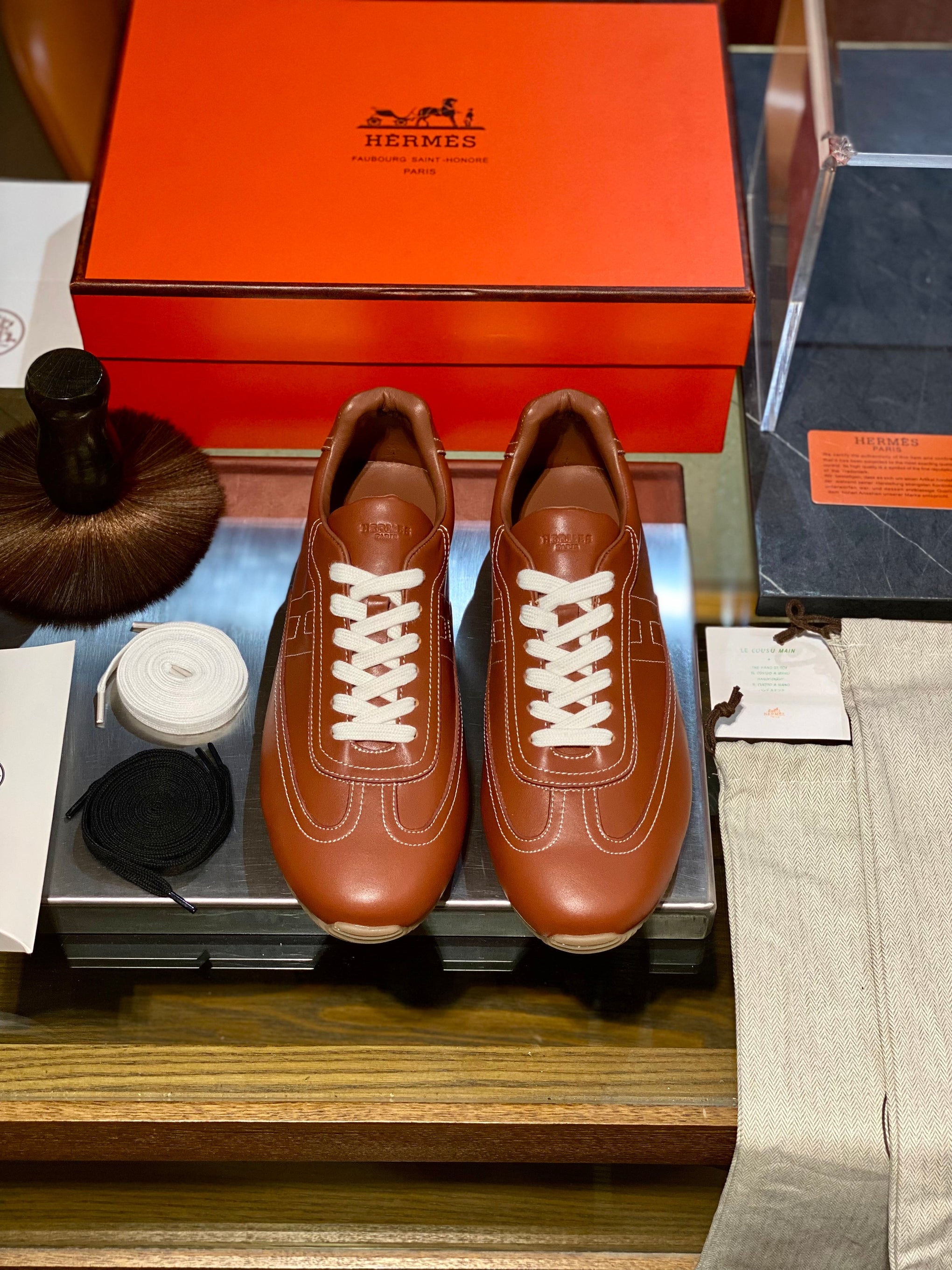 HERM MASTER SNEAKER