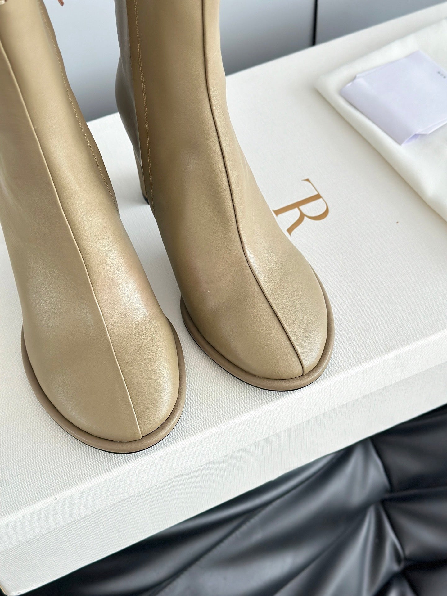 THE ROW BOOTS