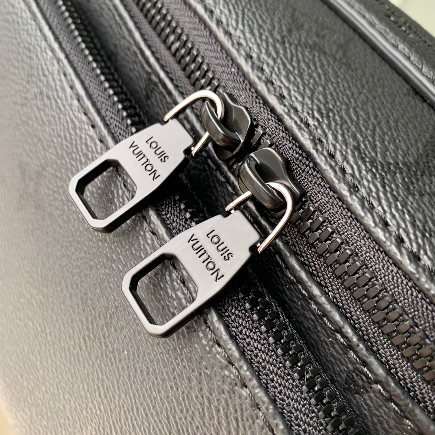 LOU RUSH BUMBAG
