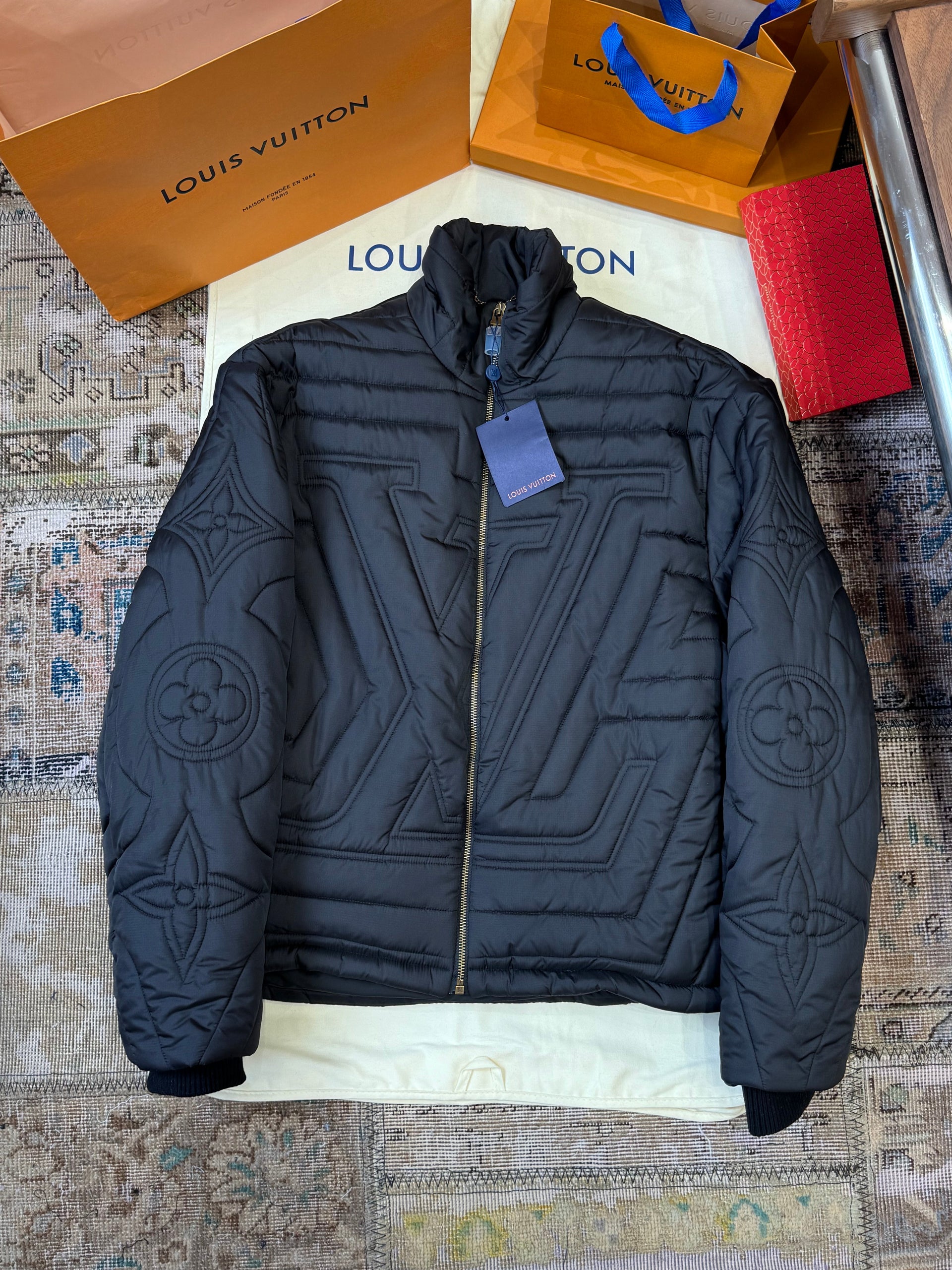 LOU JACKET