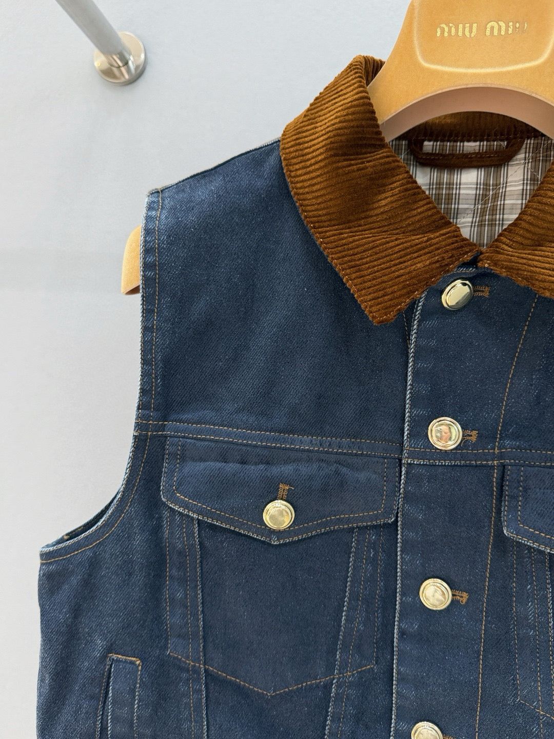 MIU M VEST