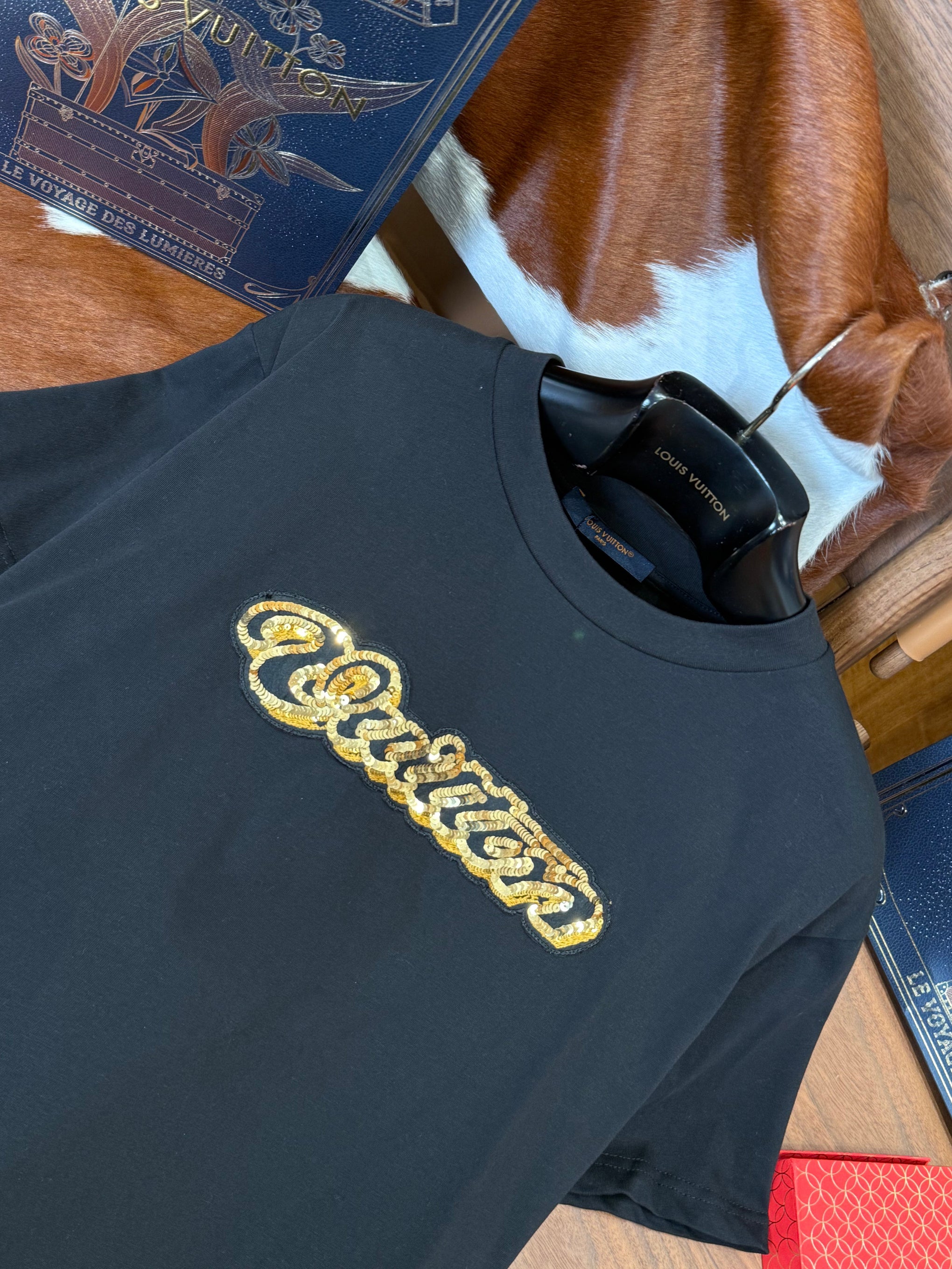 LOU T-SHIRT