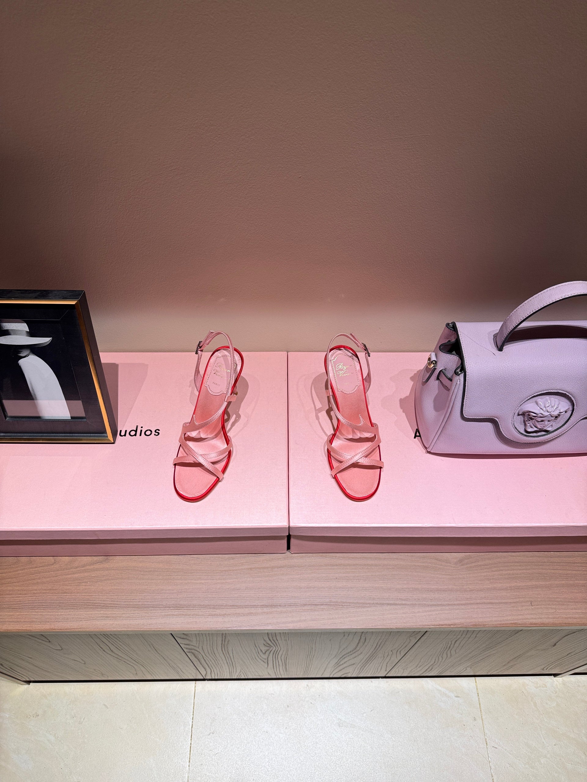 ROGER V HEELS
