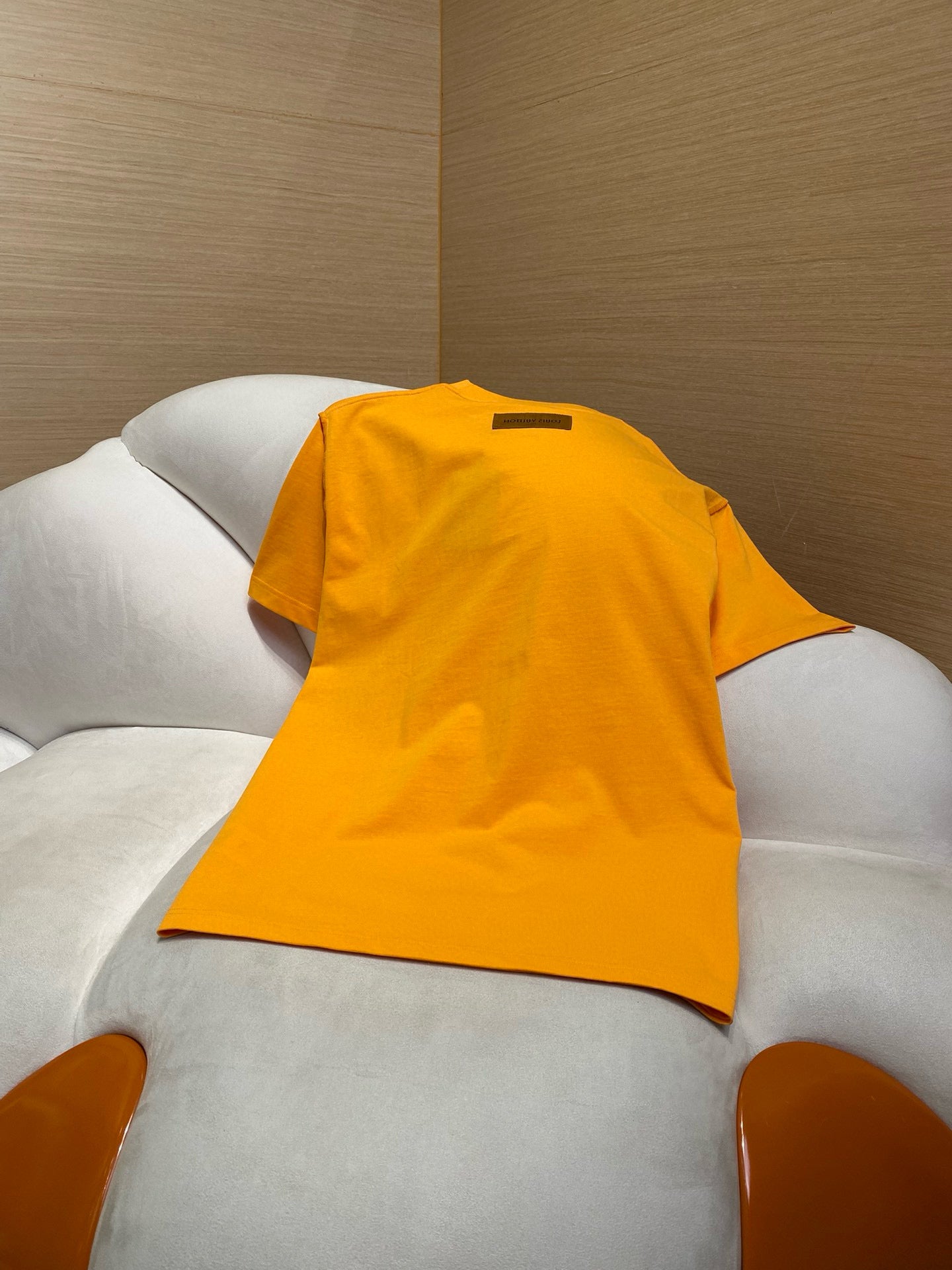 LOU T-SHIRT