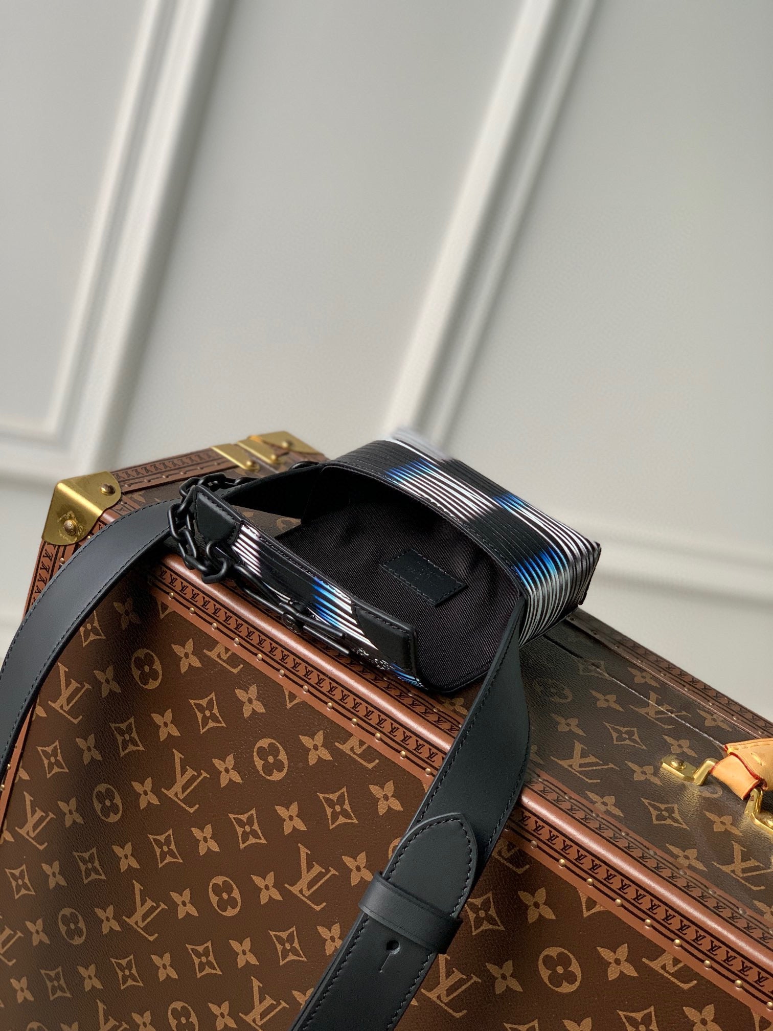 LOU MICRO STEAMER BAG