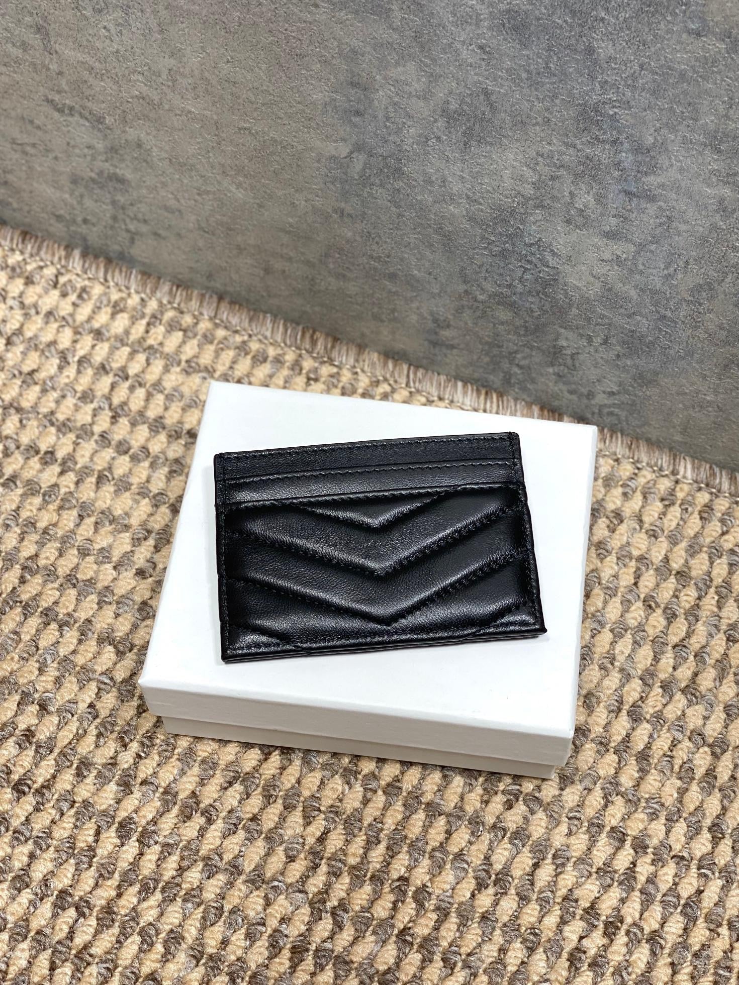 SL CARD HOLDER