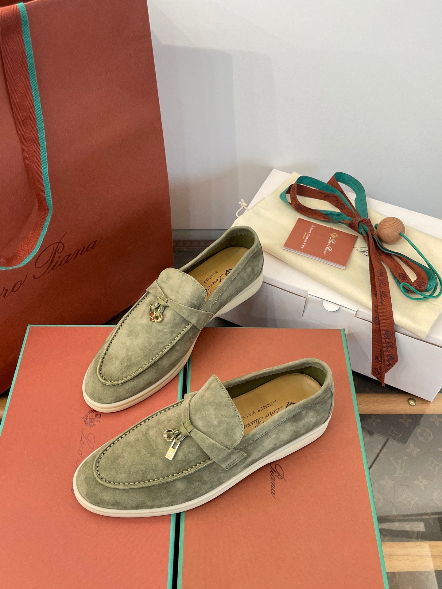 LORO P SUMMER CHARMS LOAFERS