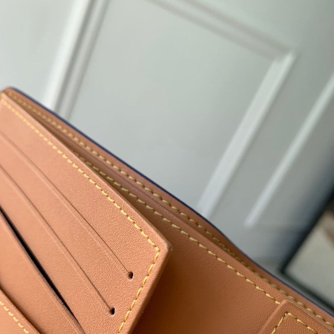 LOU SLENDER WALLET