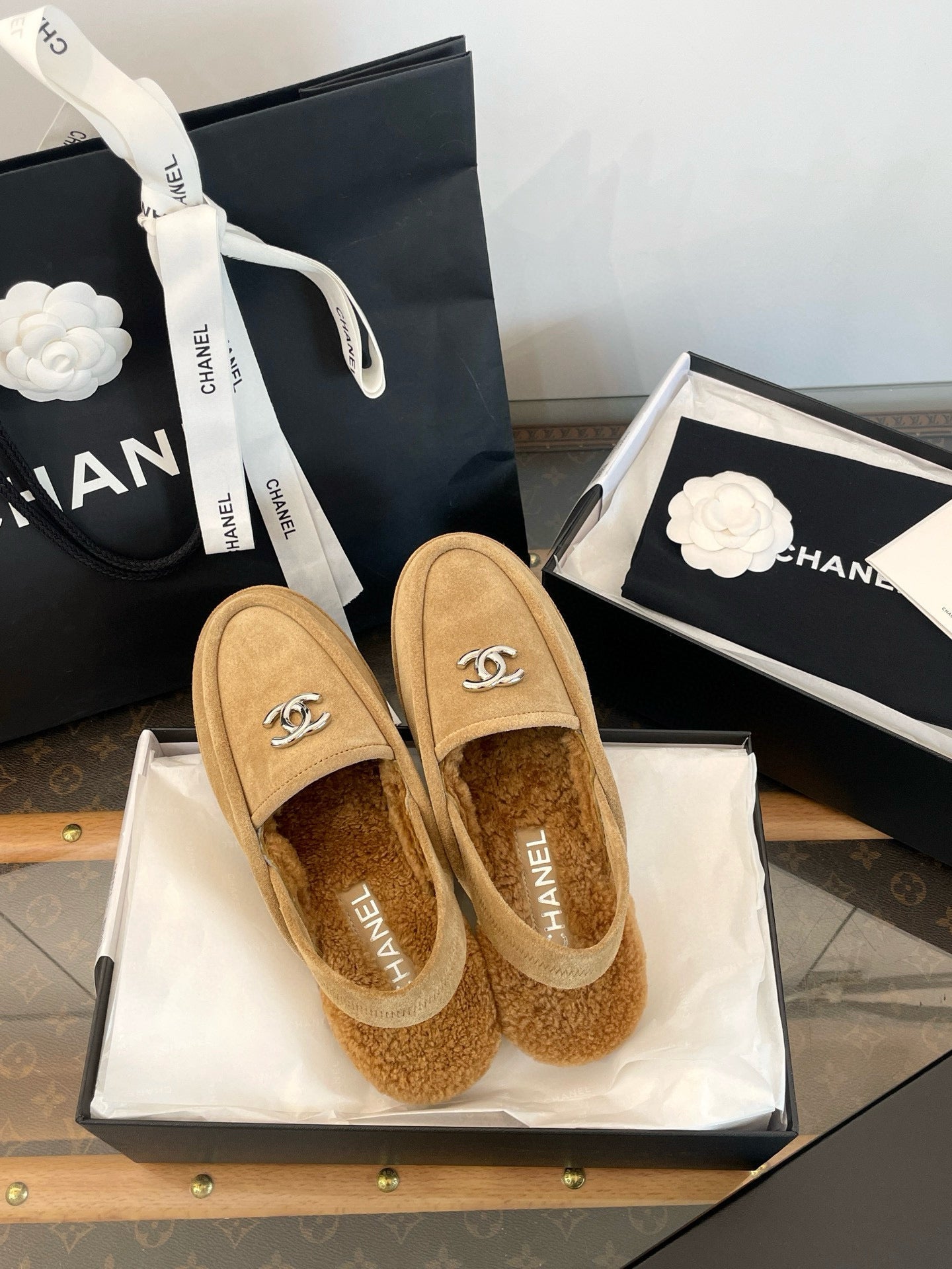 CC FUR MULES