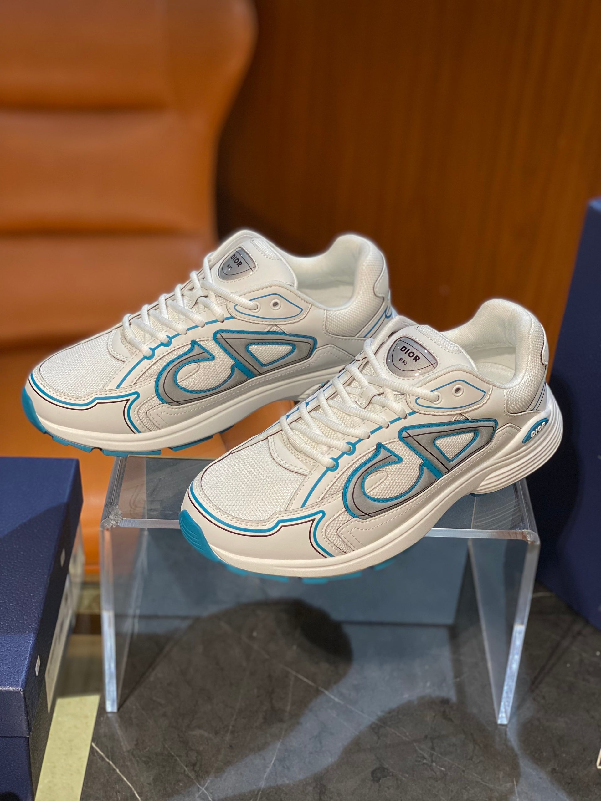 CD B30 SNEAKER
