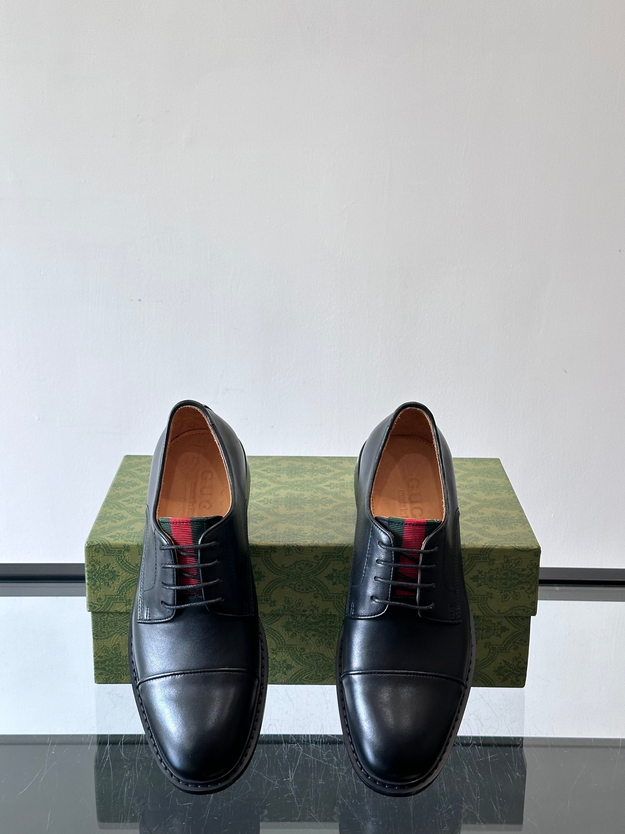 GG LACE UP SHOE