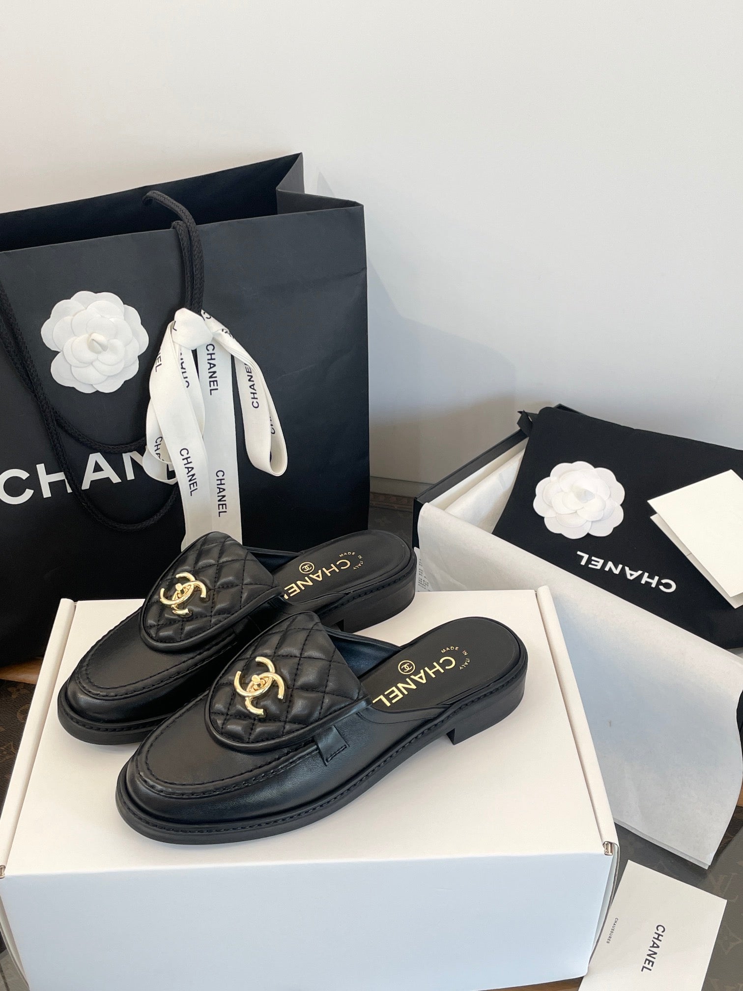 CC LOAFERS