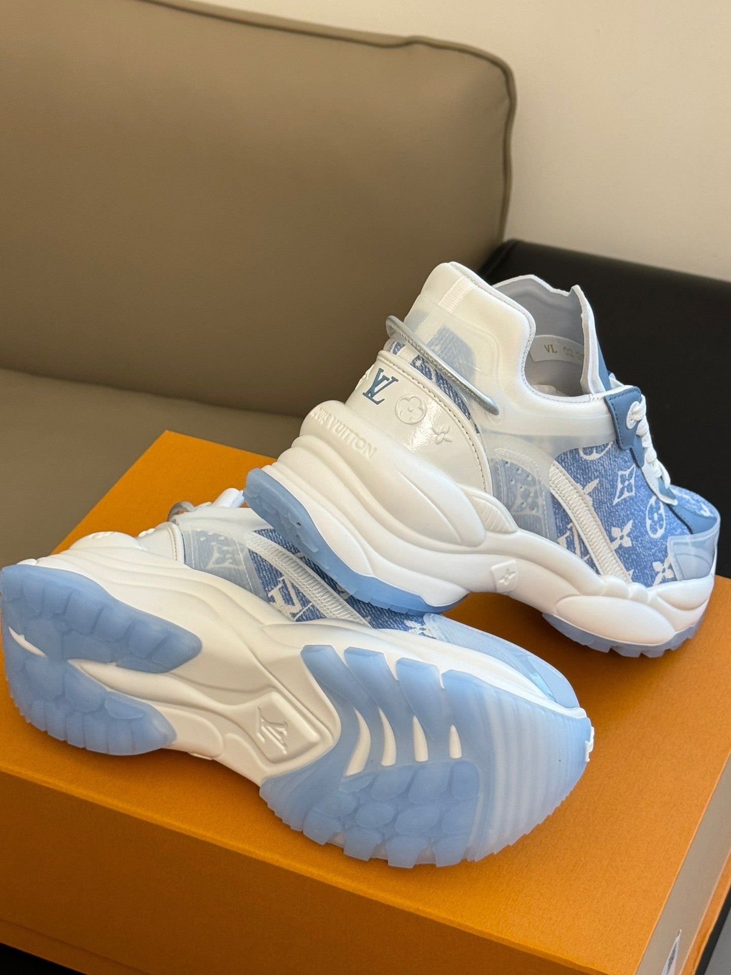 LOU RUN 55 TRAINERS