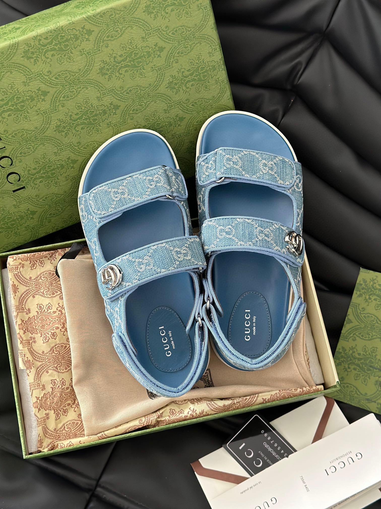 GG SANDALS