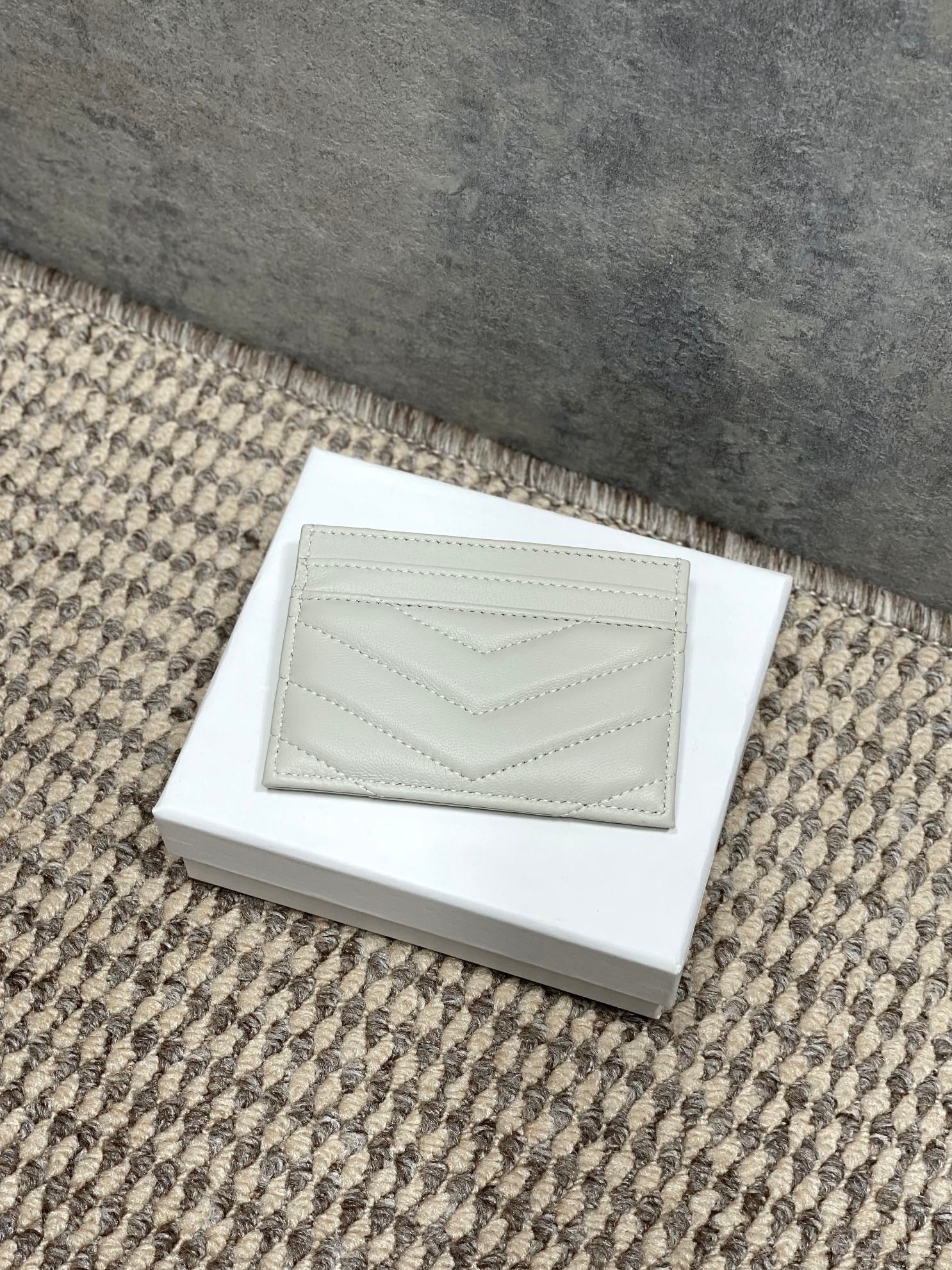 SL CARD HOLDER