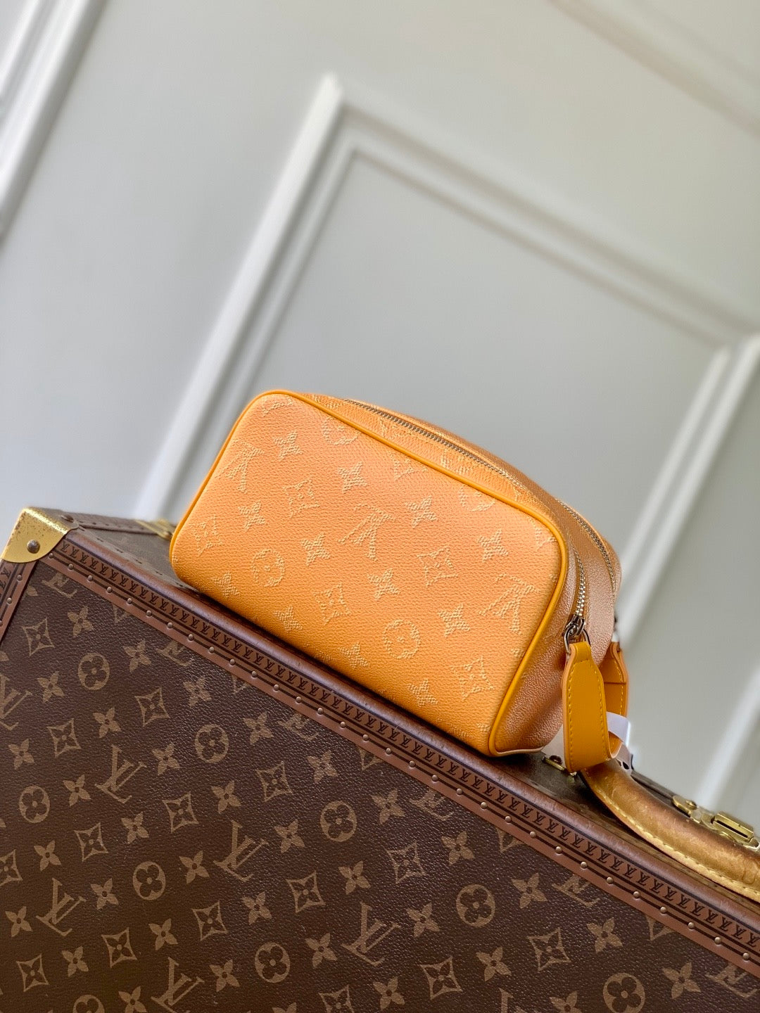 LOU DOPP KIT TOILETRY BAG