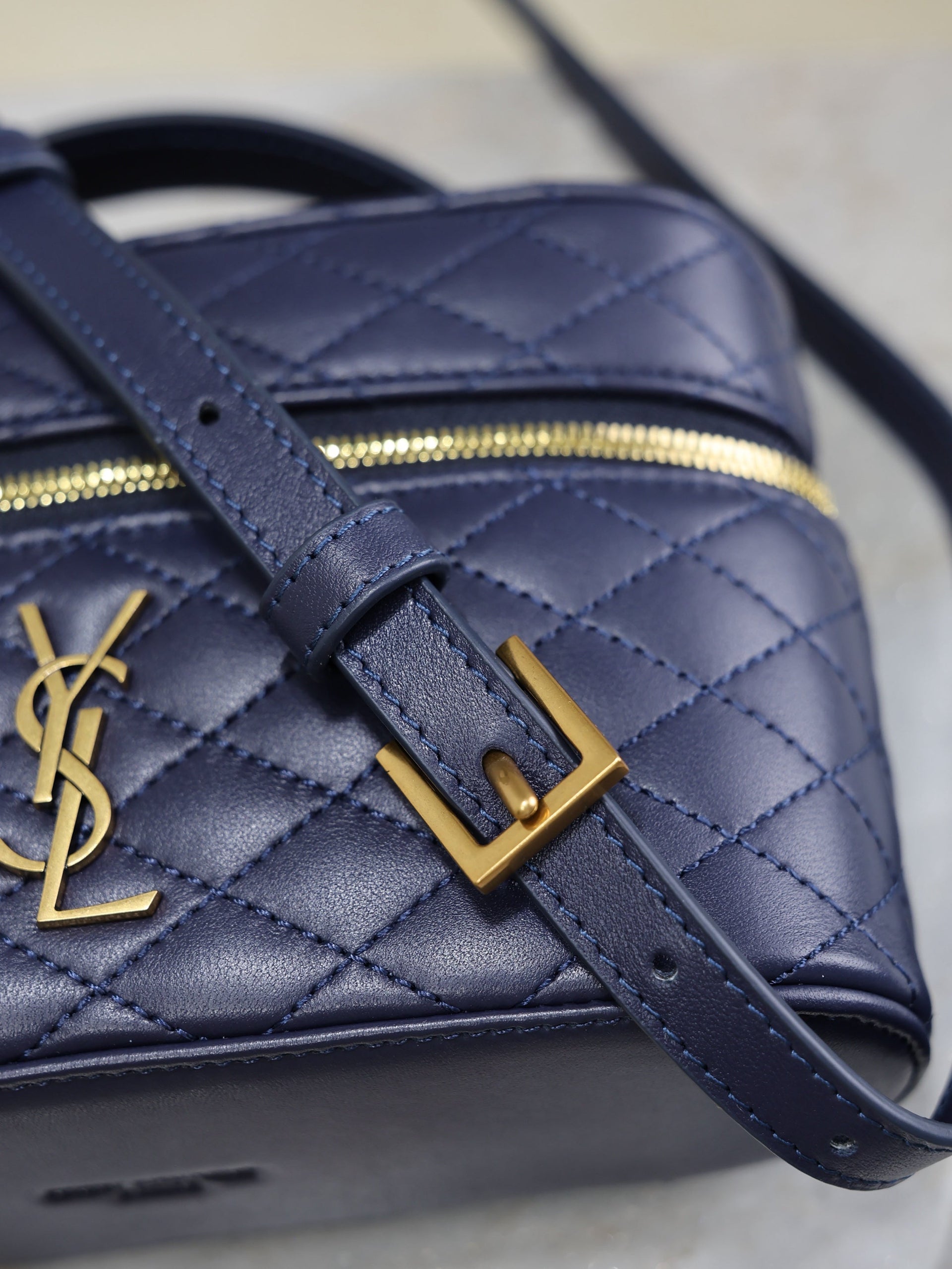 SL GABY VANITY BAG