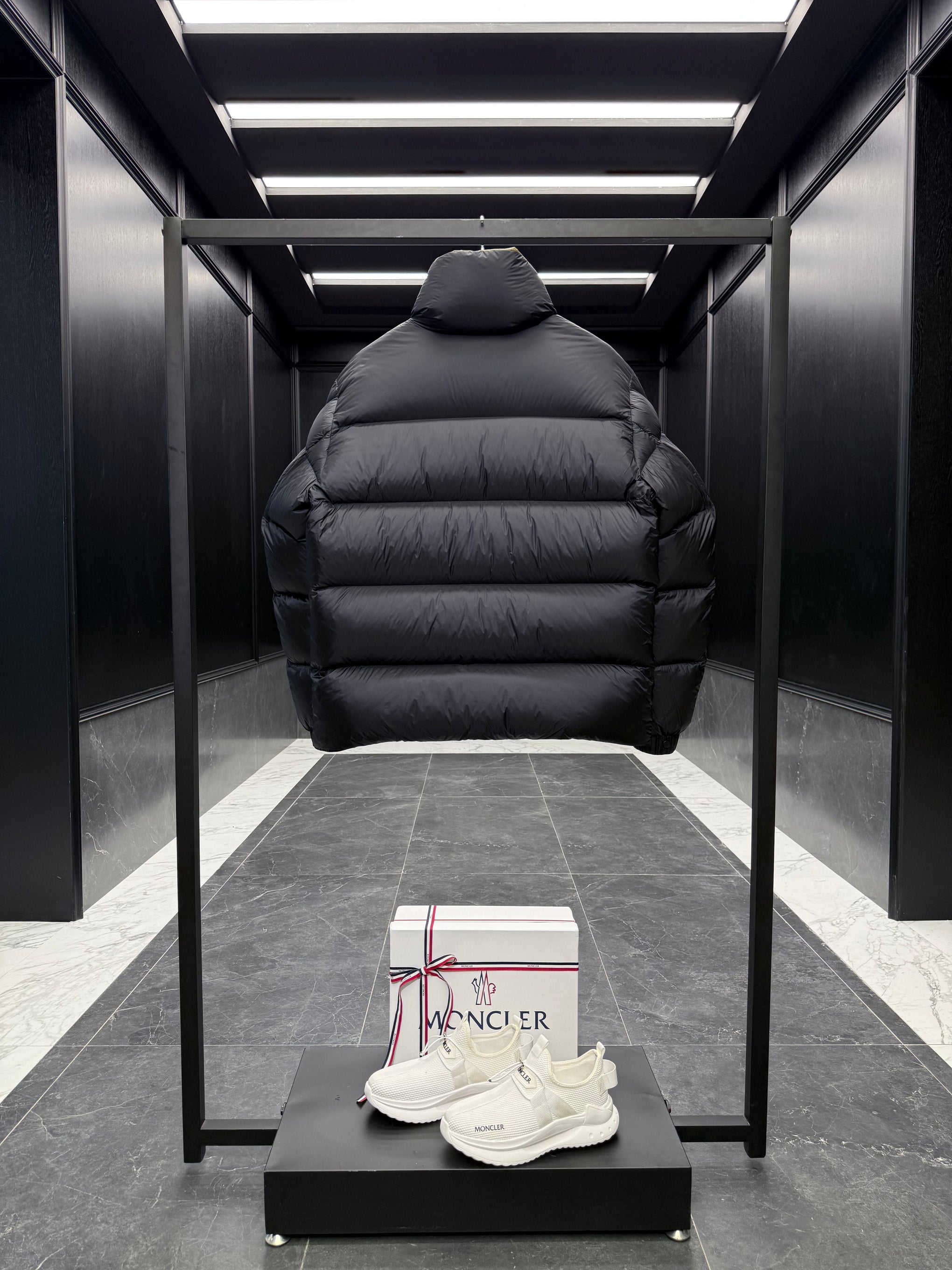 MONC TRIPITI JACKET