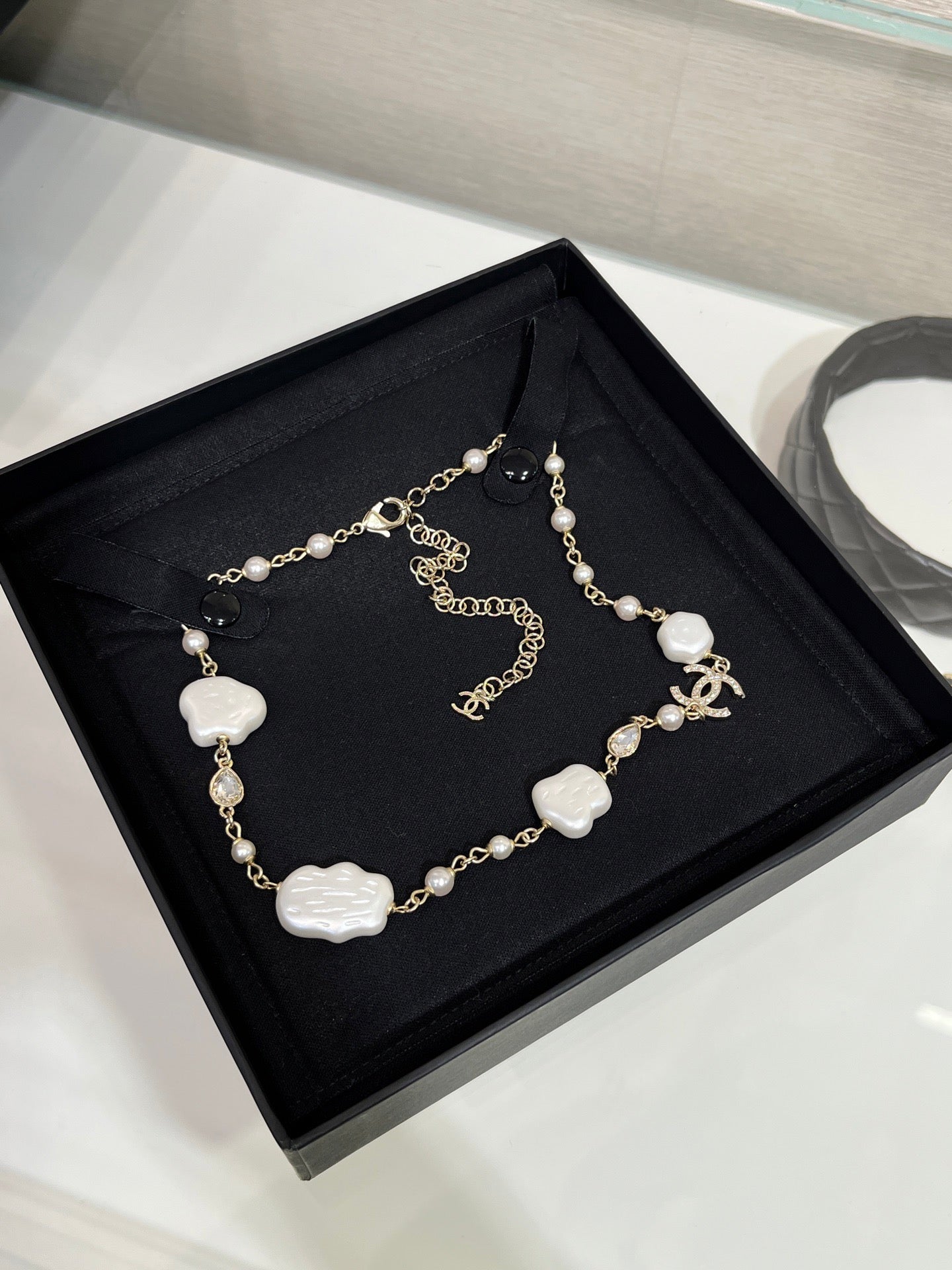 CC NECKLACE