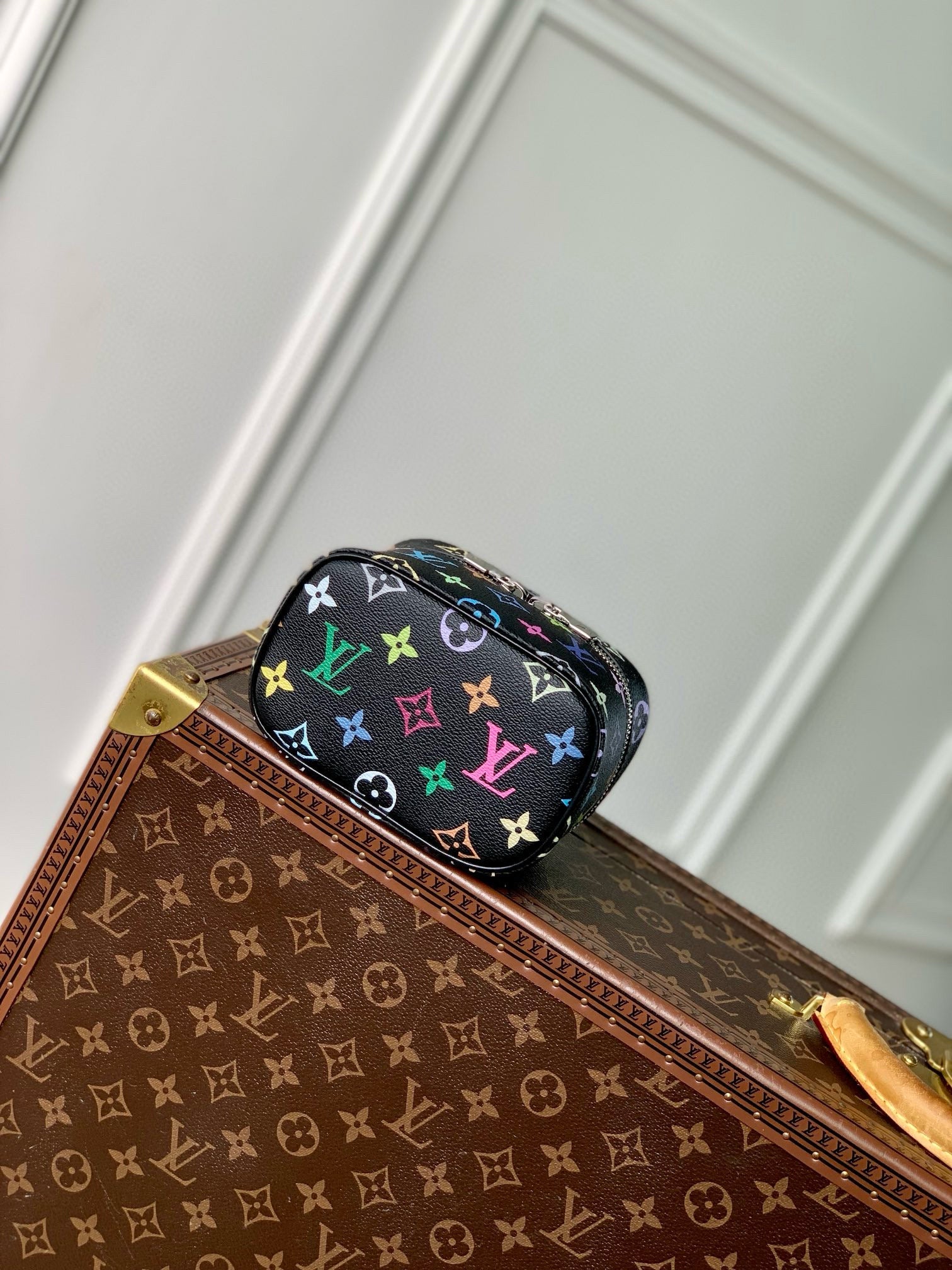 LOU NICE NANO BAG