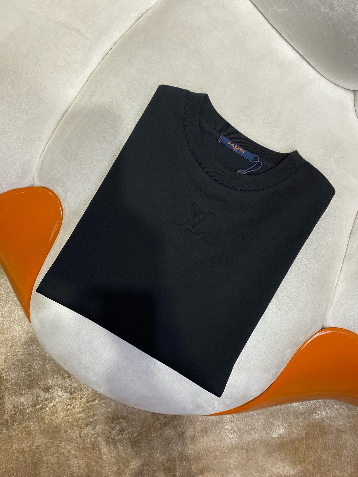 LOU T-SHIRT