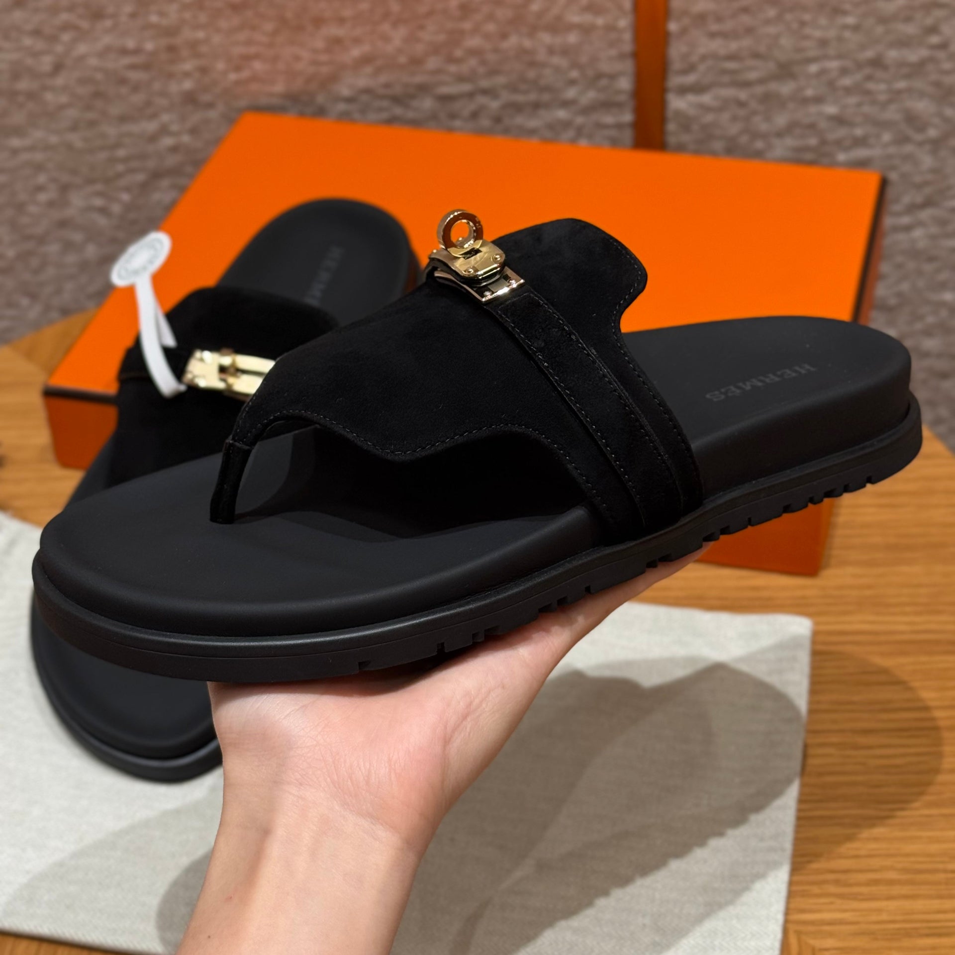 HERM EMPIRE SANDALS