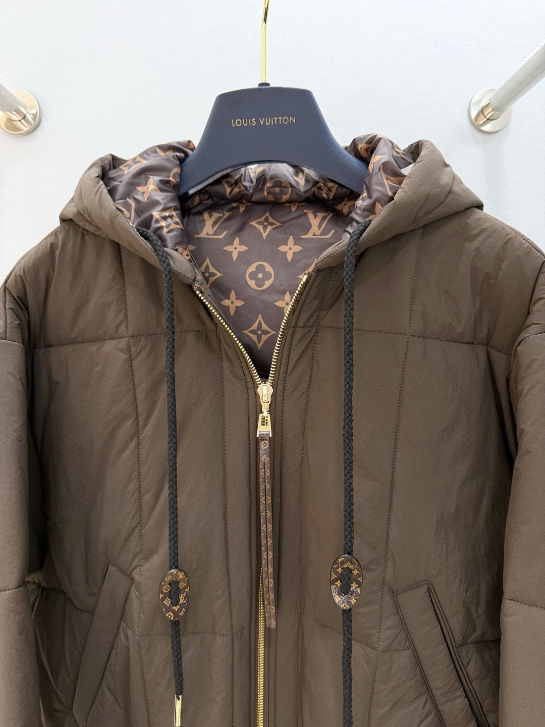 LOU JACKET