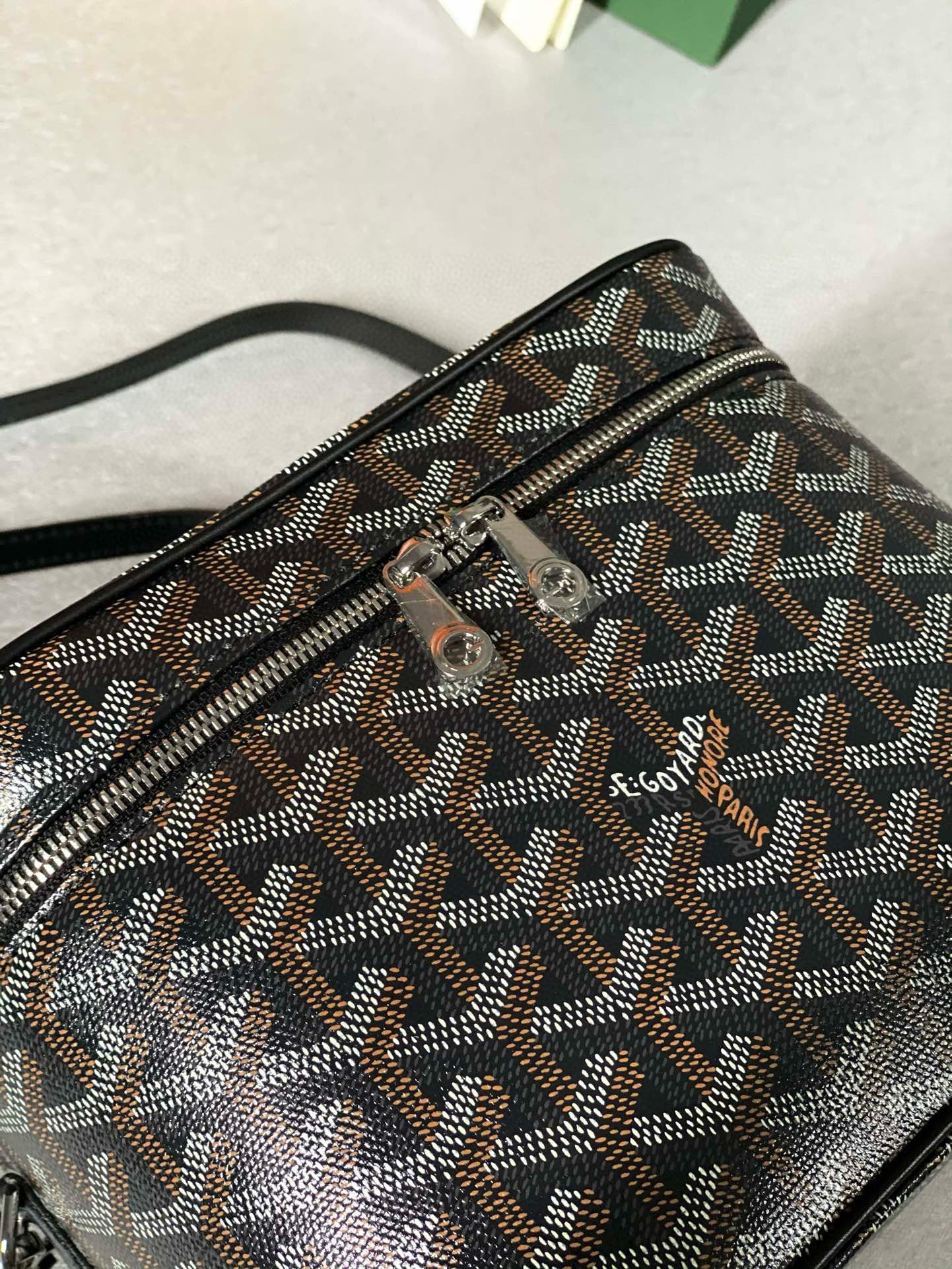 GOYA MUSE VANITY CASE