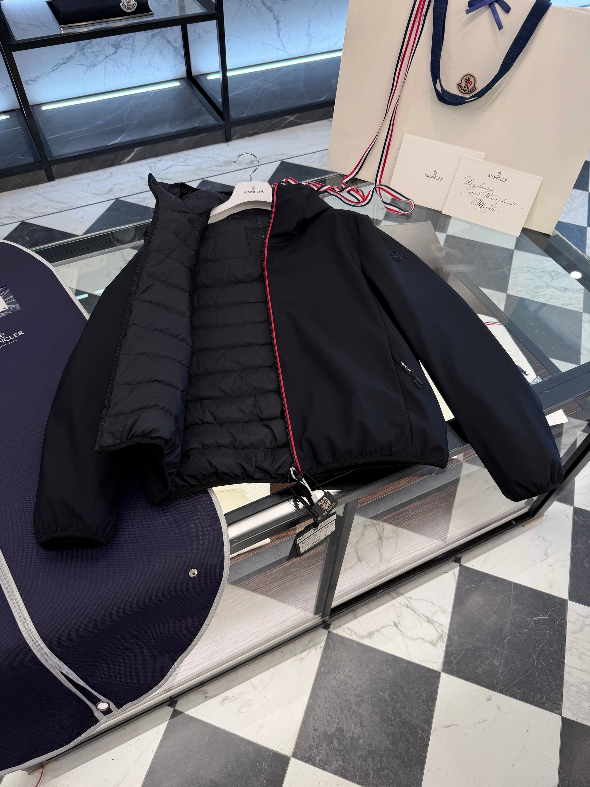 MONC BATISSE JACKET