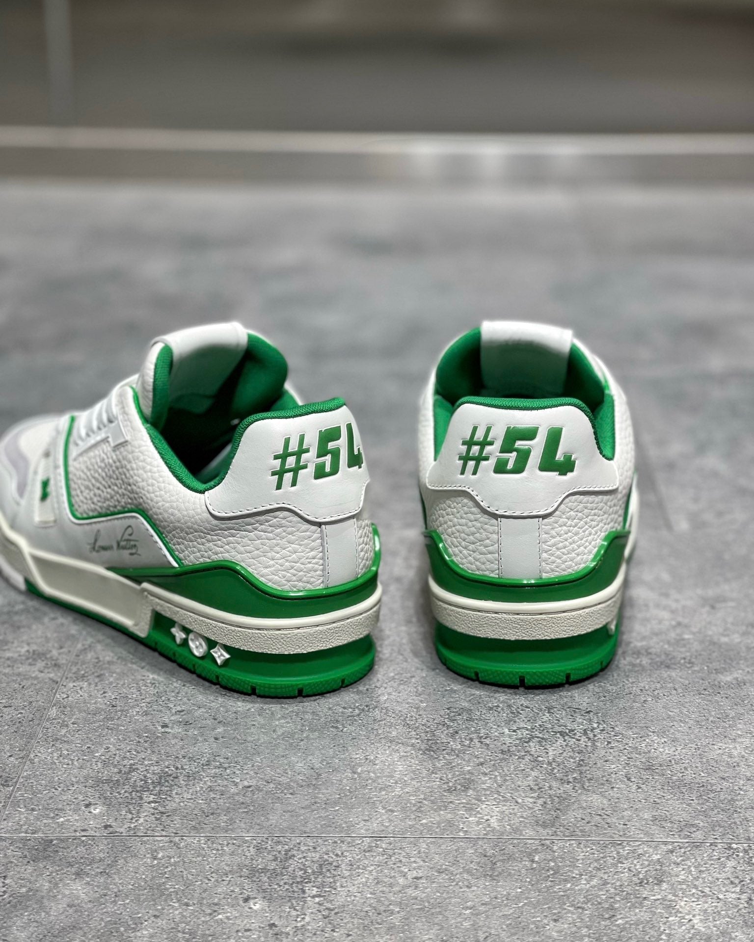 LOU TRAINERS
