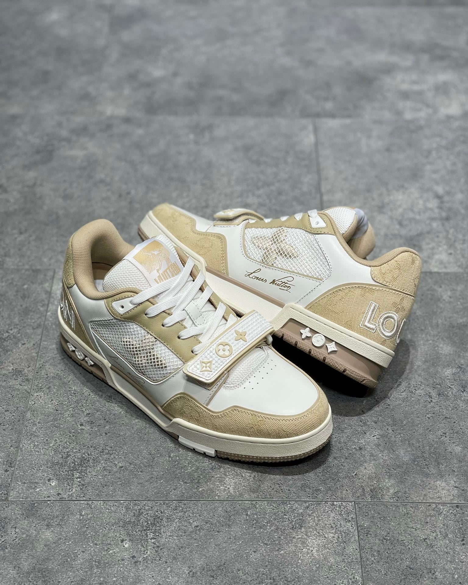 LOU TRAINERS