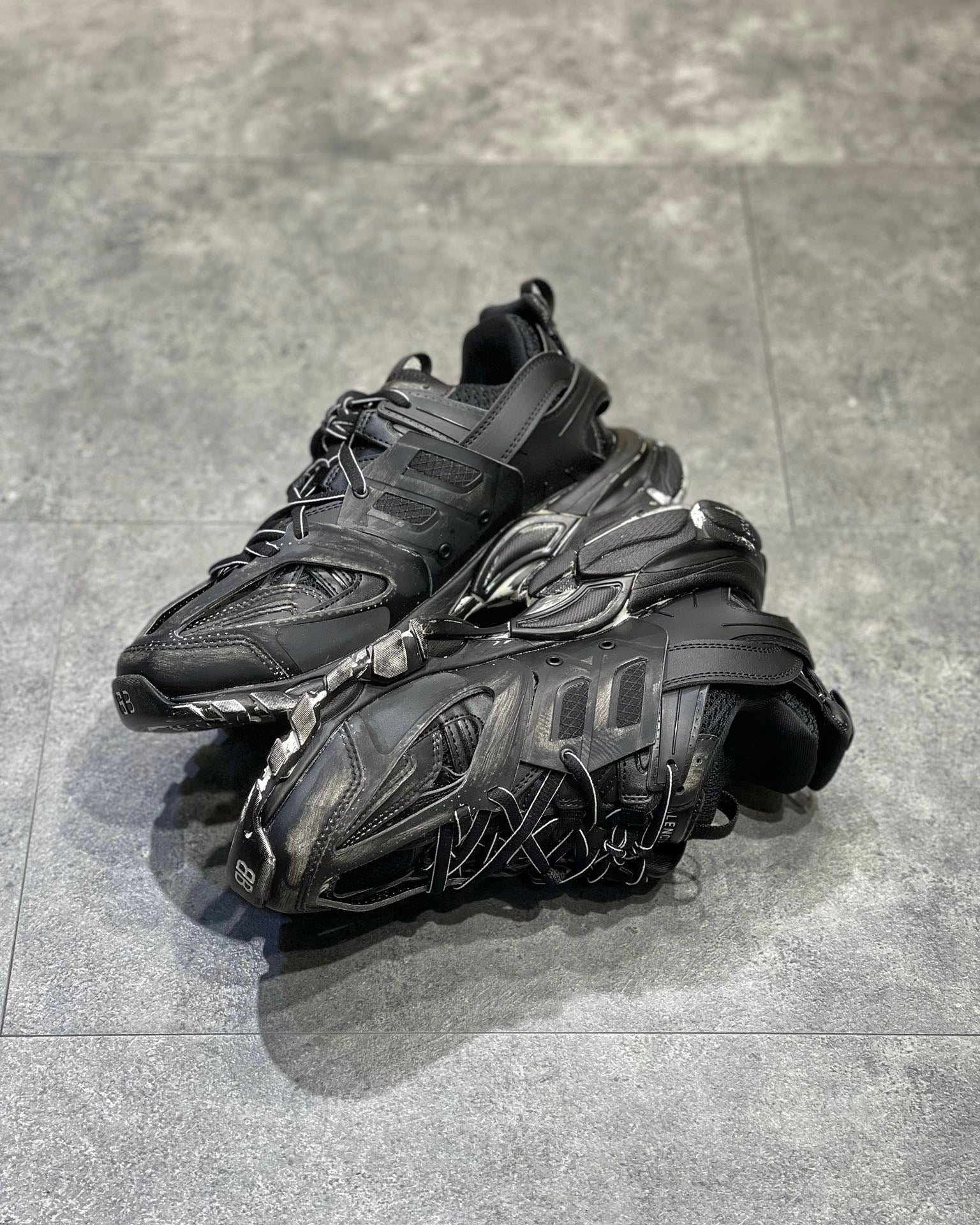 BAL TRACK 3.0 SNEAKERS