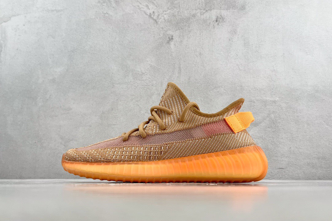 YEEZY BOOST 350 V2
