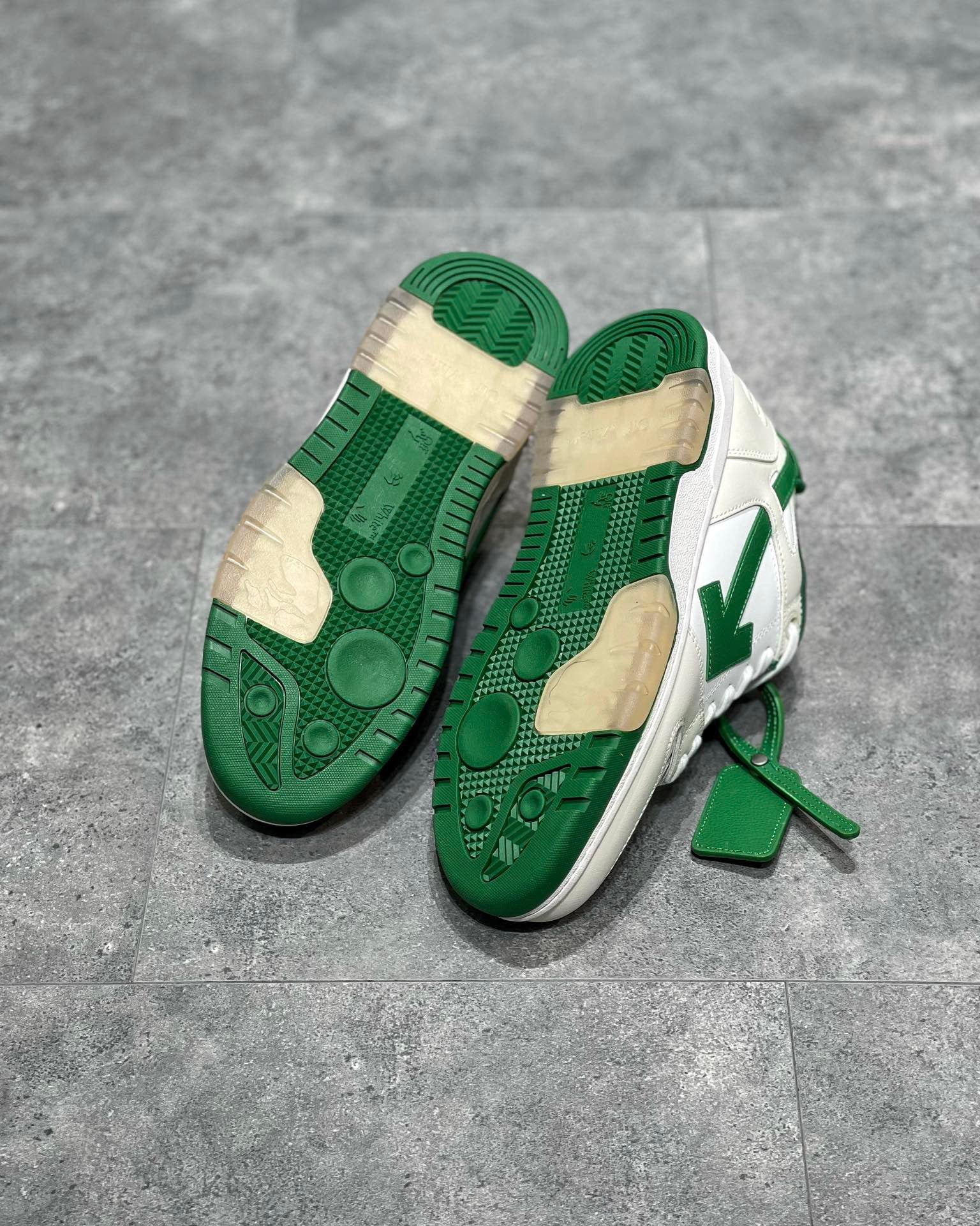 OFF W OUT OF OFFICE SNEAKERS