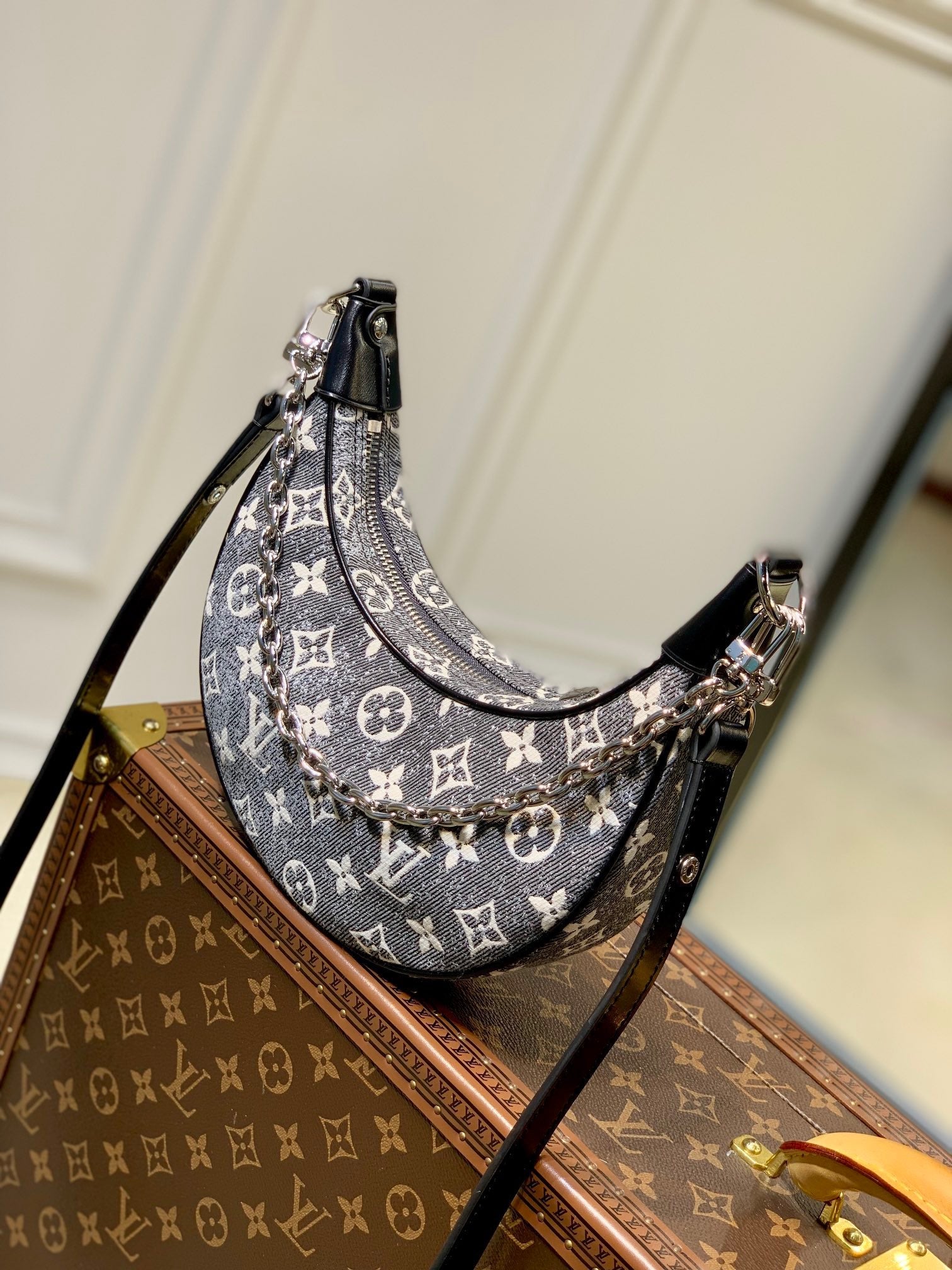 LOU LOOP BAG