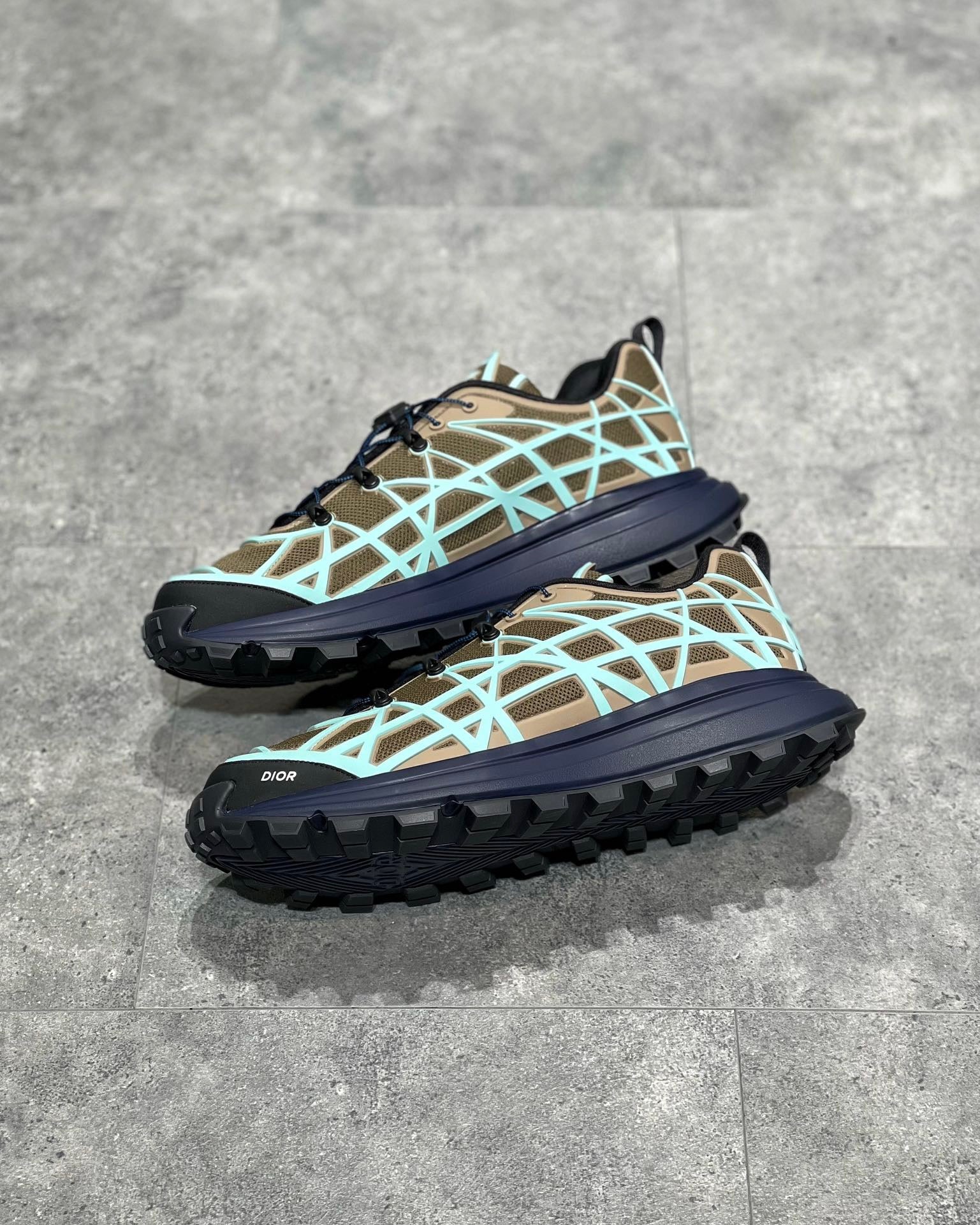 CD B31 TRAINERS