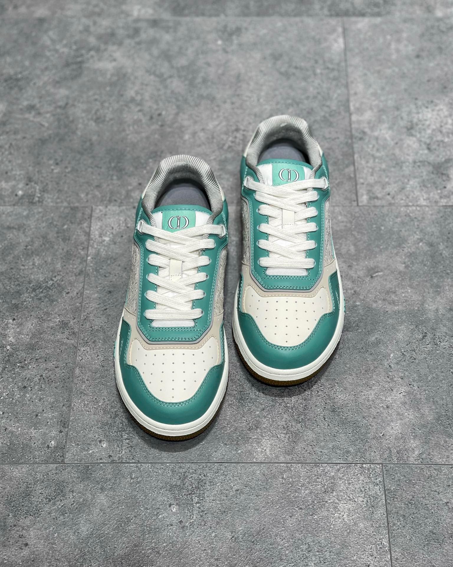 CD B27 SNEAKERS