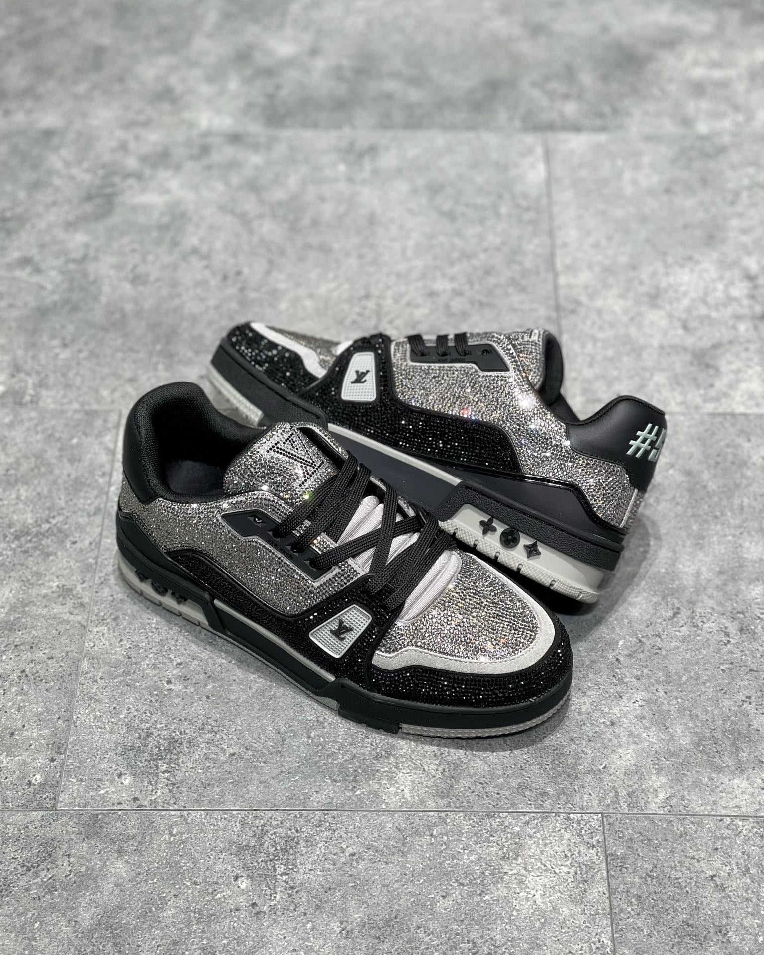 LOU TRAINERS