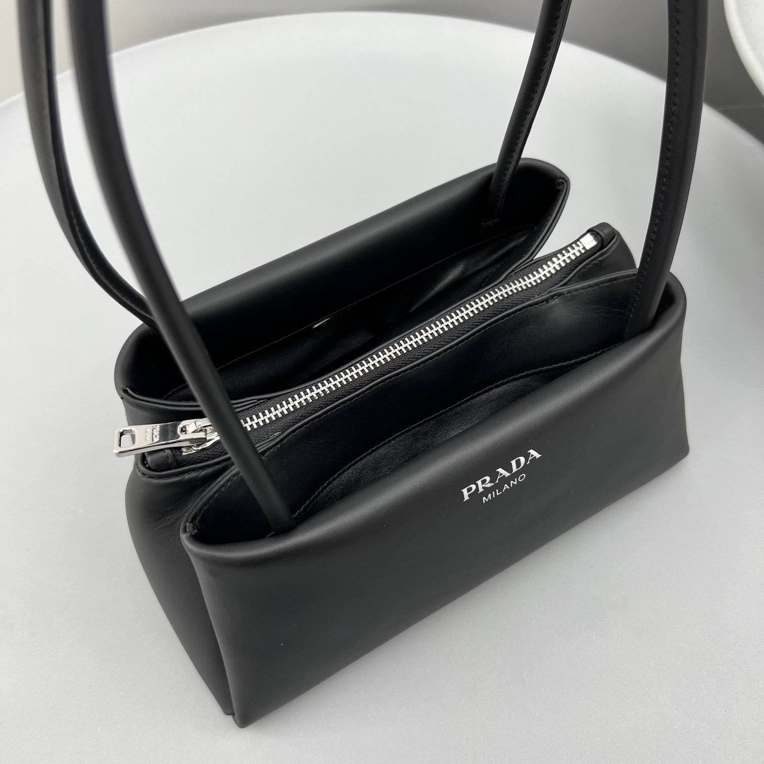 PD SMALL LEATHER BAG