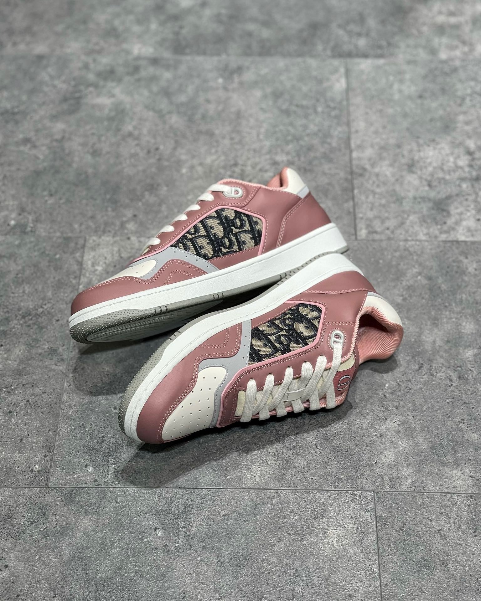 CD B27 SNEAKERS