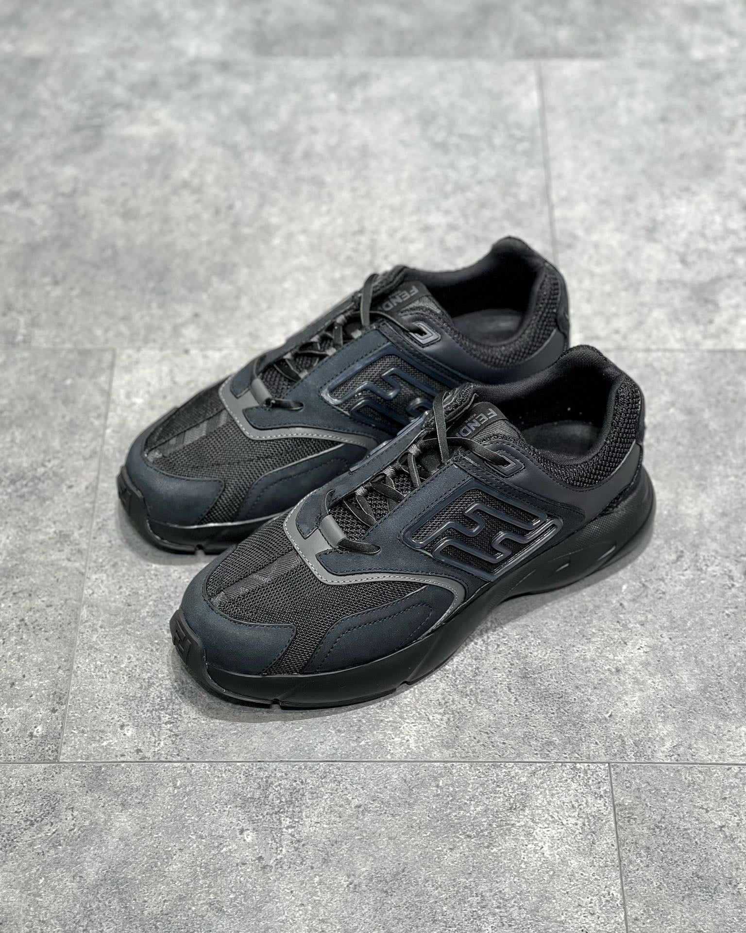 FEN FASTER SNEAKERS