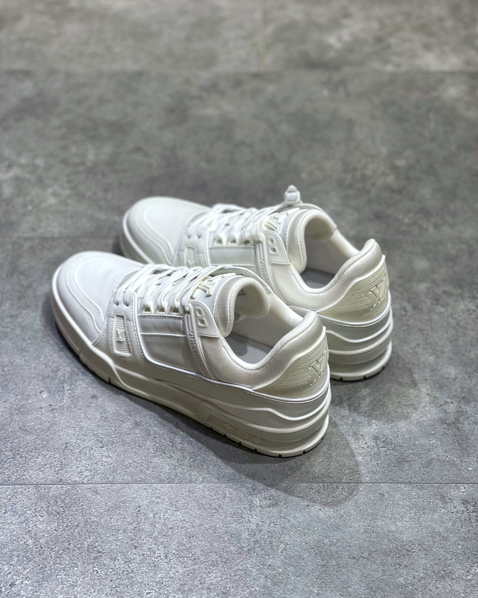 LOU TRAINERS