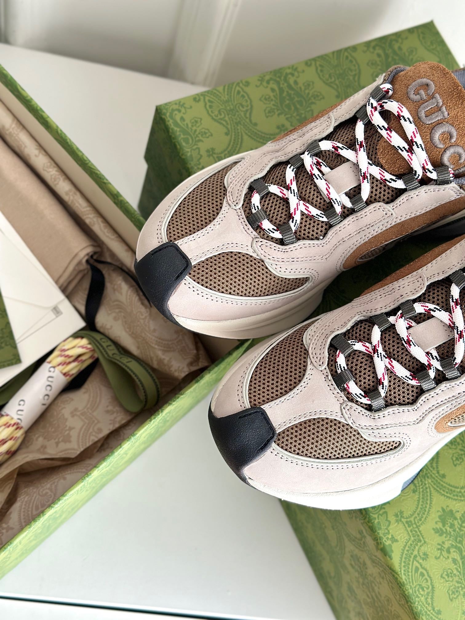 GG RUN TRAINERS