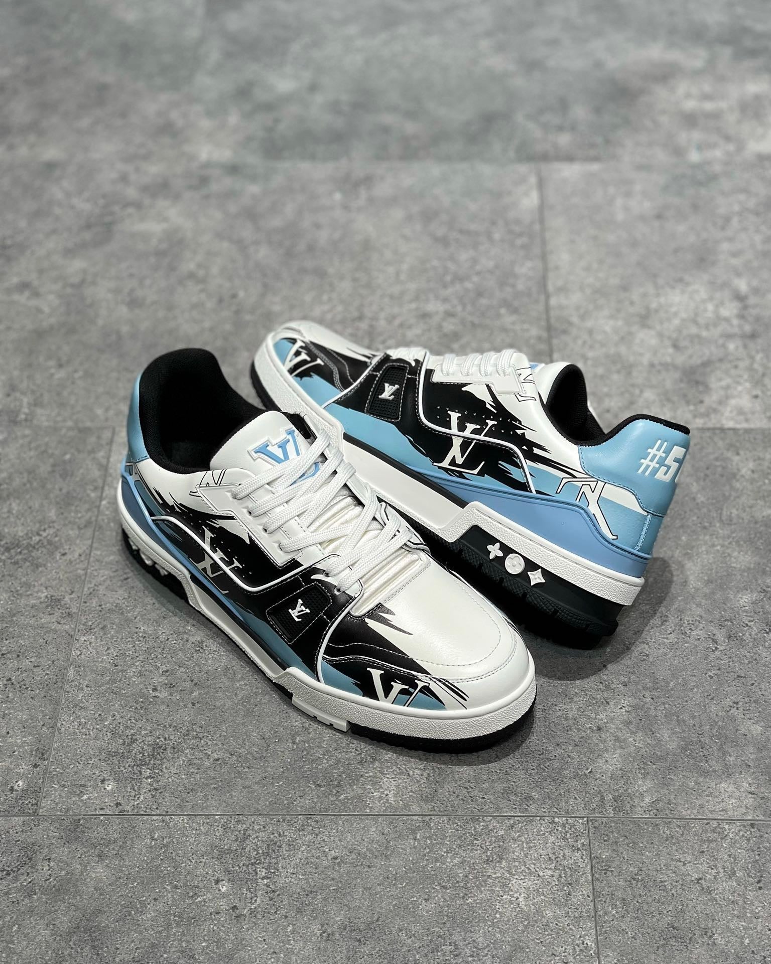 LOU TRAINERS
