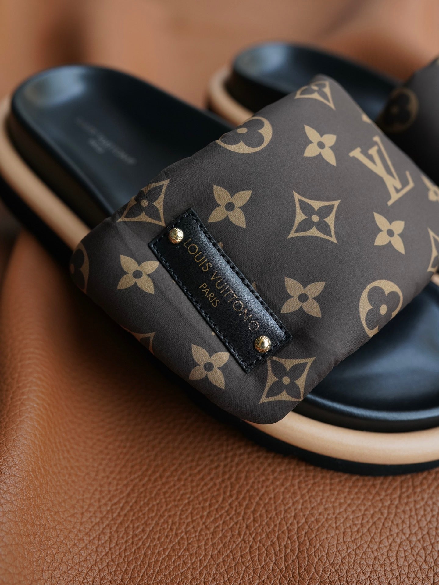 LOU PILLOW MULES