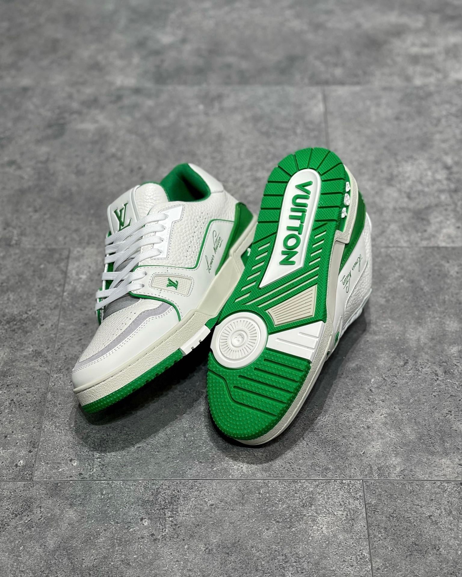 LOU TRAINERS