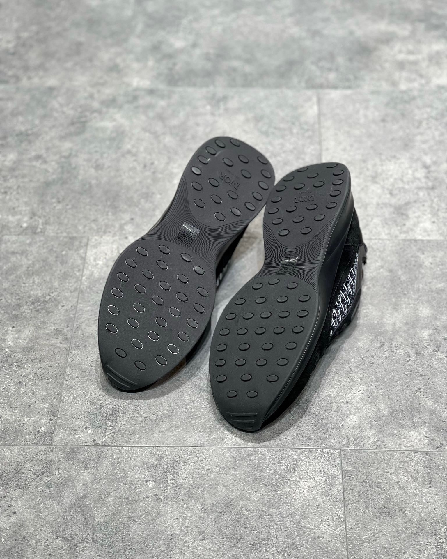 CD B25 SNEAKERS