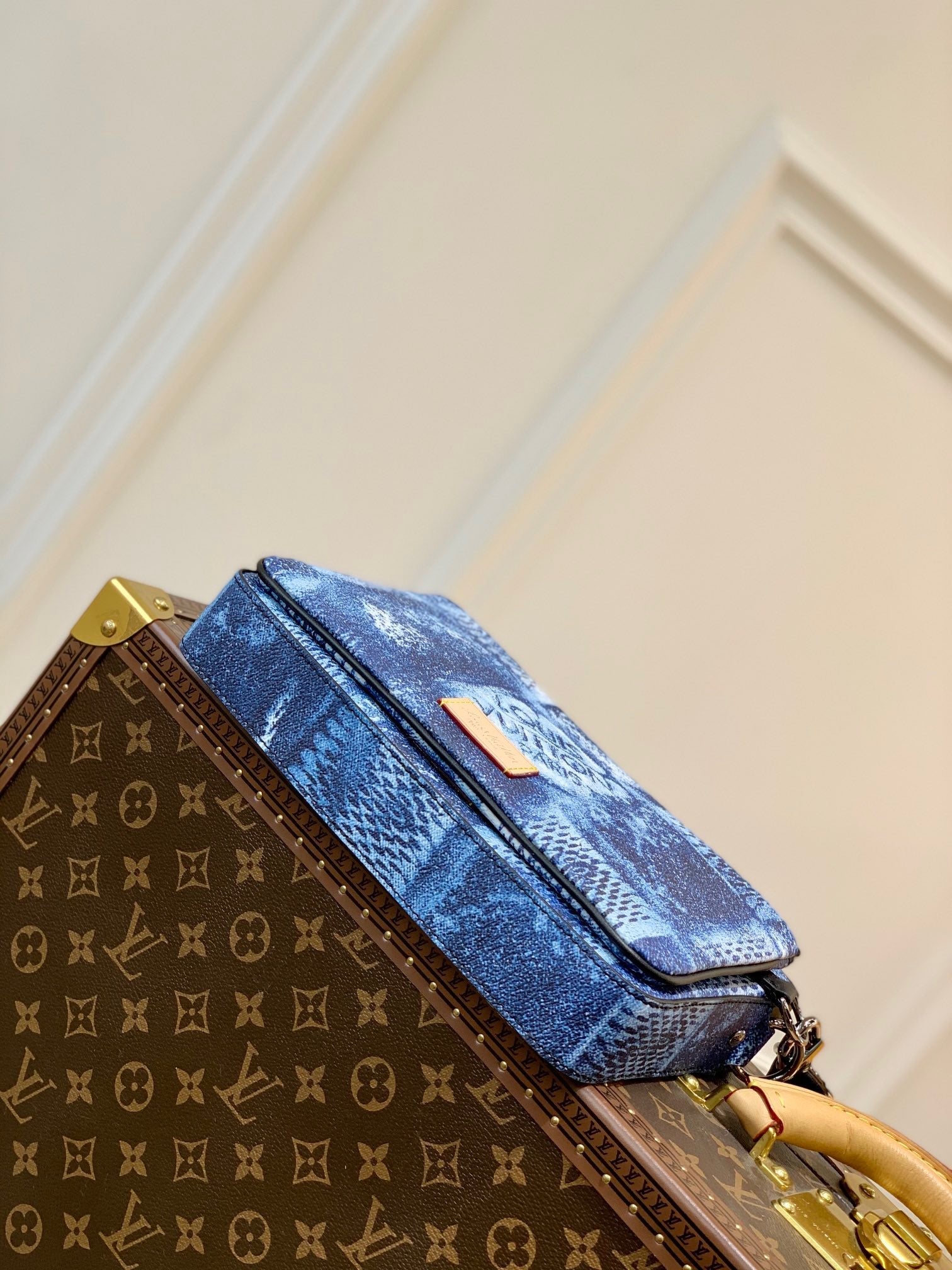 LOU TRIO MESSENGER BAG