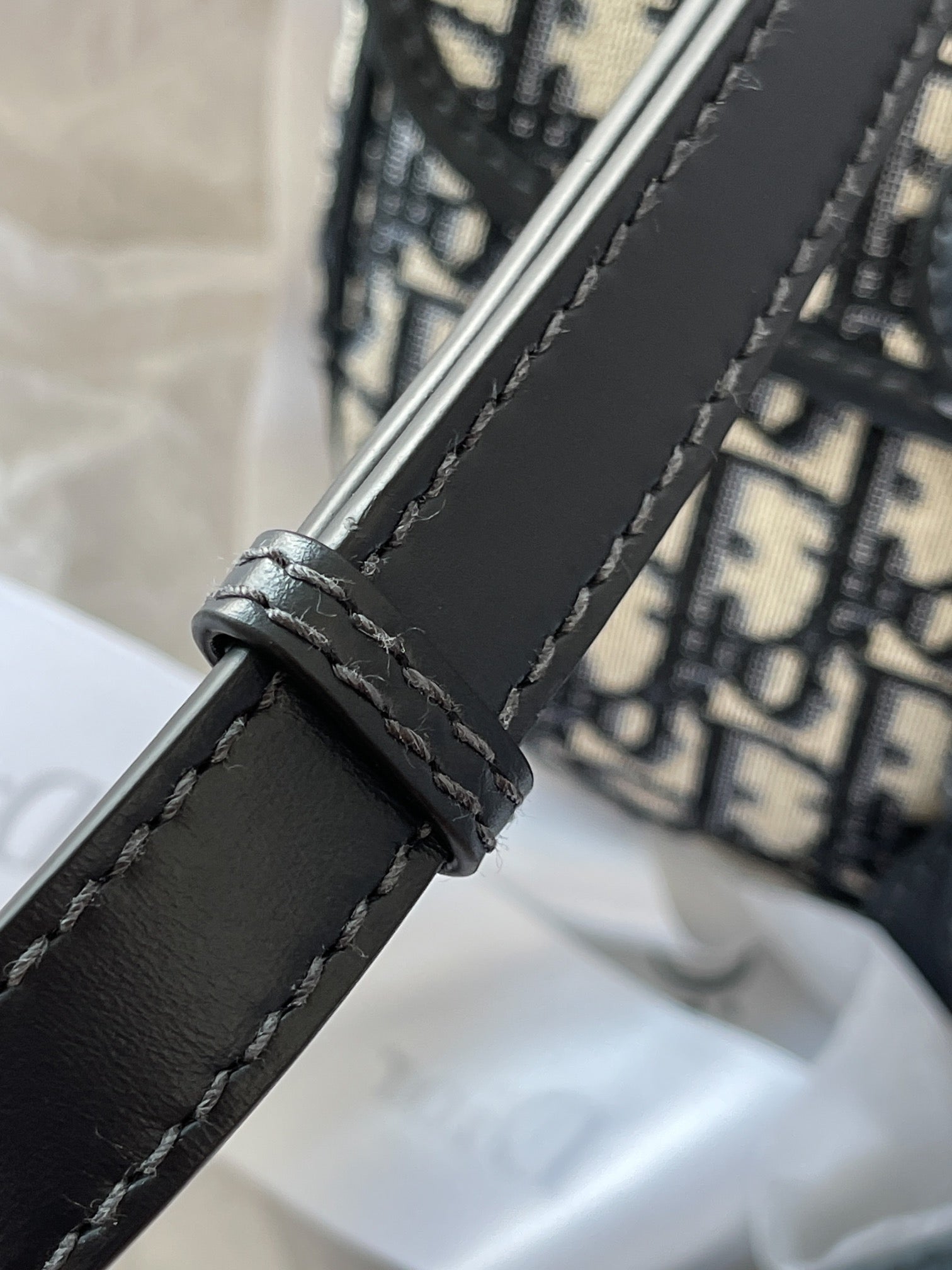CD MEDIUM BOBBY BAG